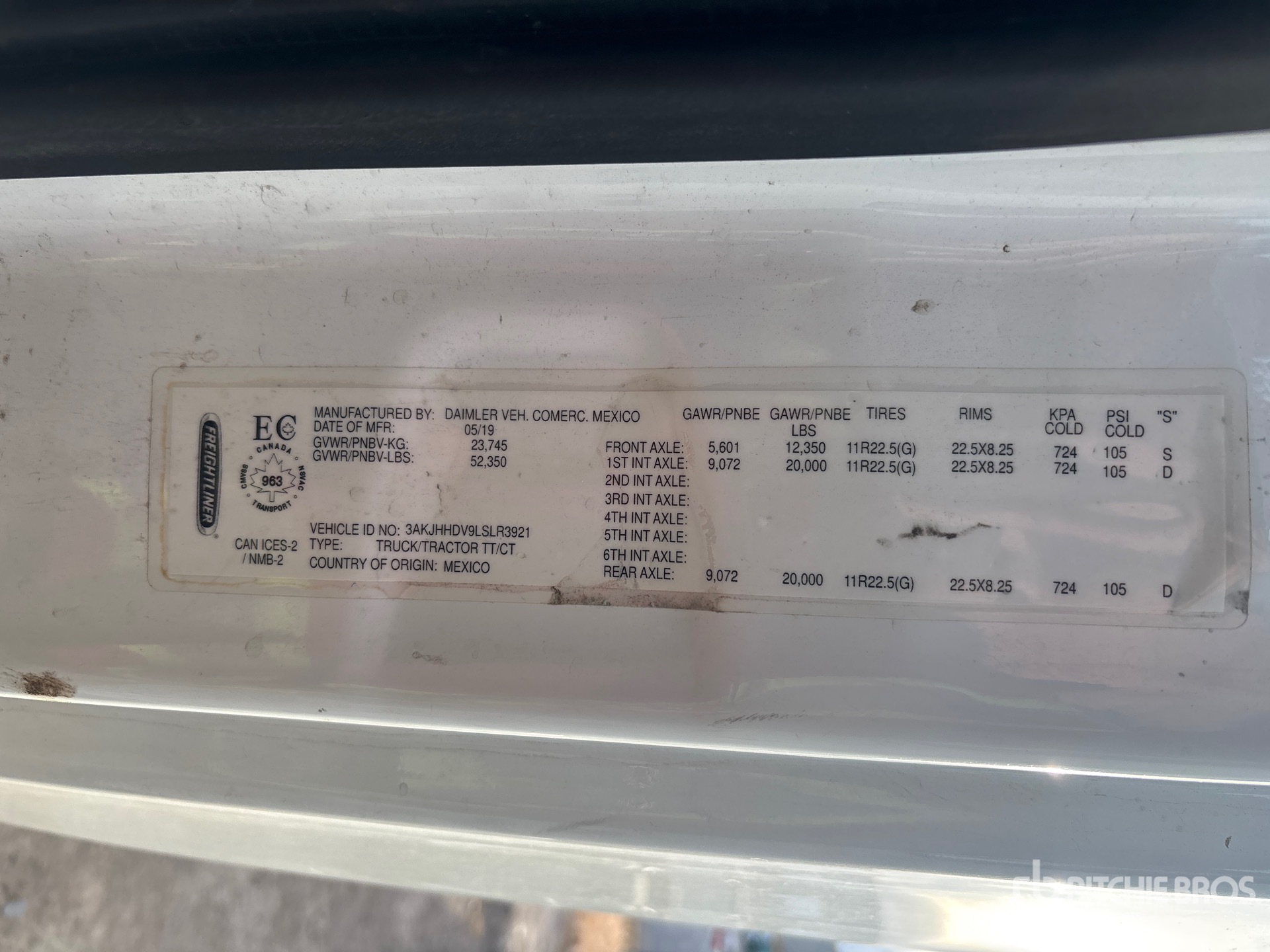 General Appearance with Serial Number / VIN