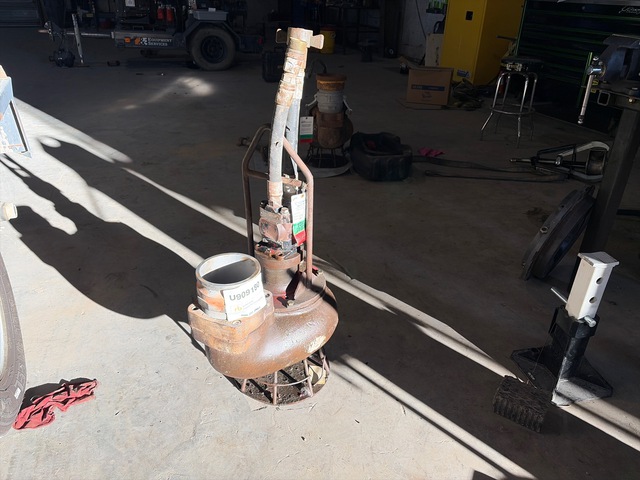 Hydra-Tech S6TC Hydraulic Driven Submersible Water Pump