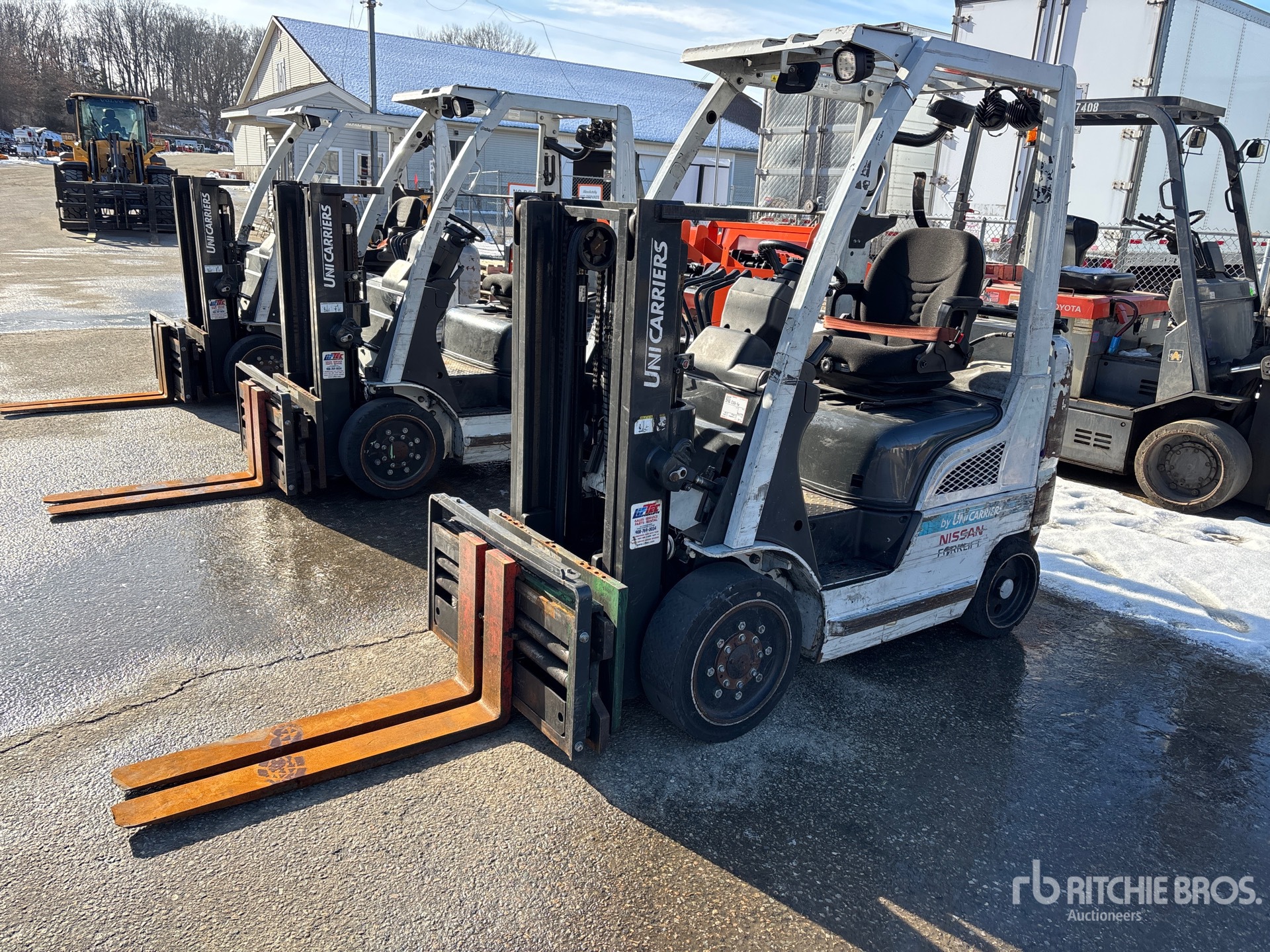 General Appearance with Featured Photo