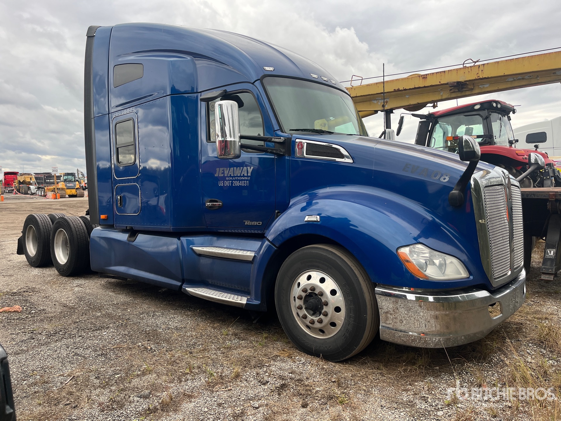 General Appearance with Picture, Right Front Corner