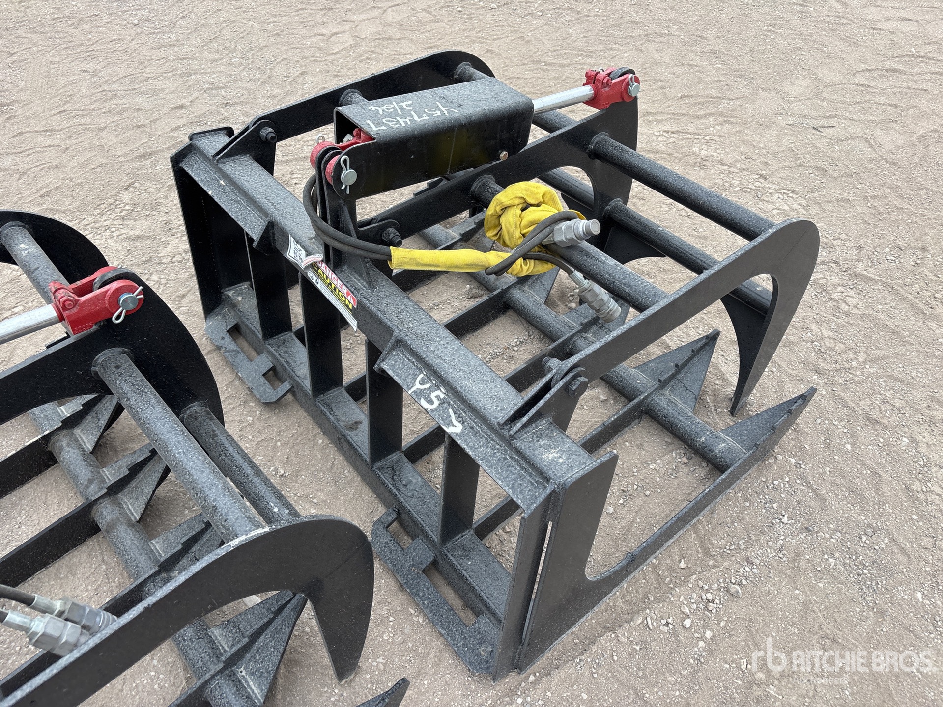 General Appearance with Bild, Ecke hinten rechts