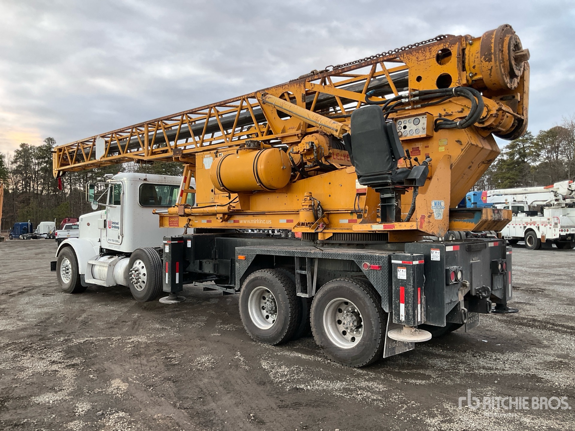 General Appearance with Bild, Ecke hinten links