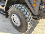 Underbody with Right Steer Tire