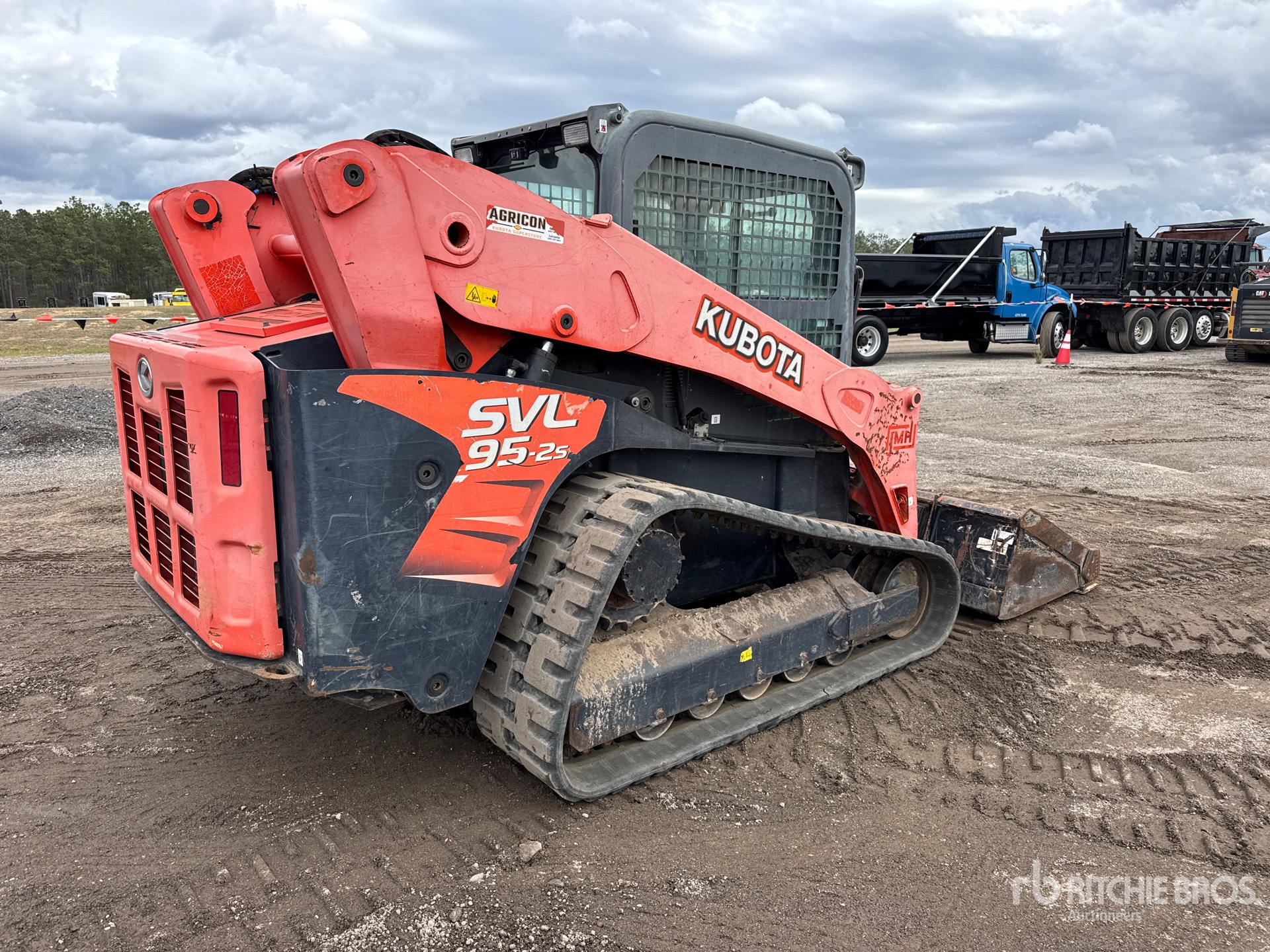 General Appearance with Bild, Ecke hinten rechts