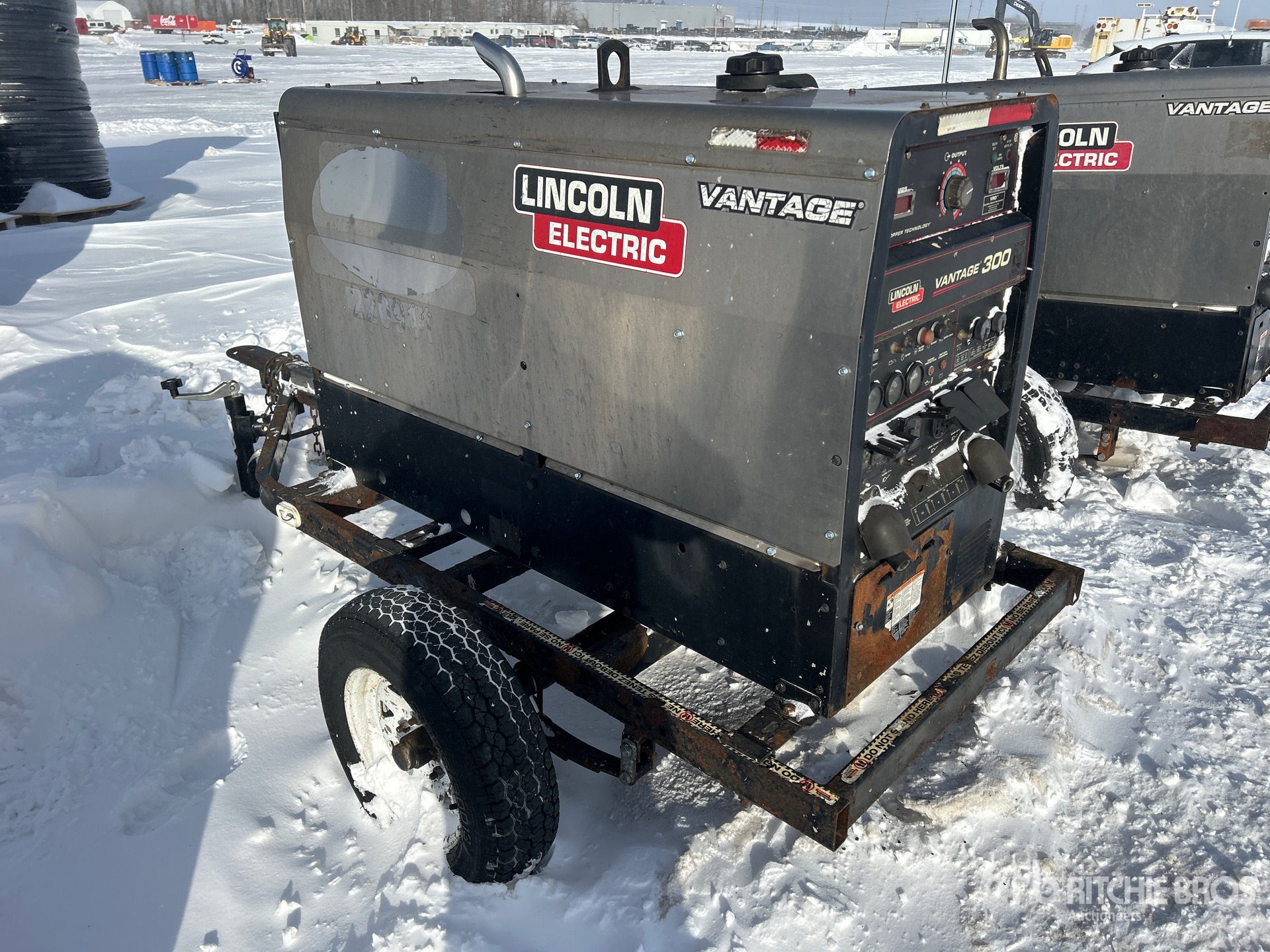 General Appearance with Picture, Left Rear Corner