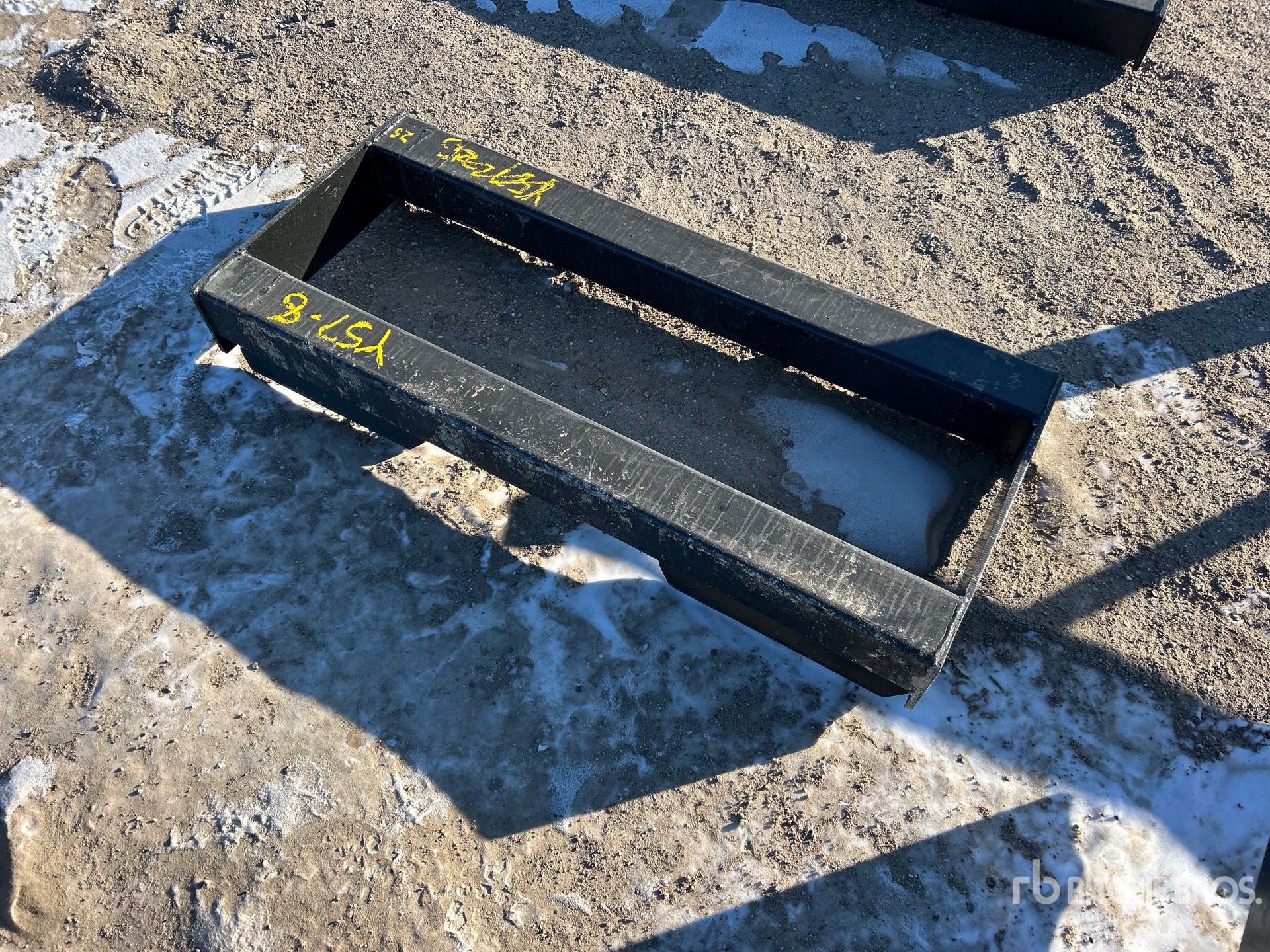 General Appearance with Image, coin arrière droit