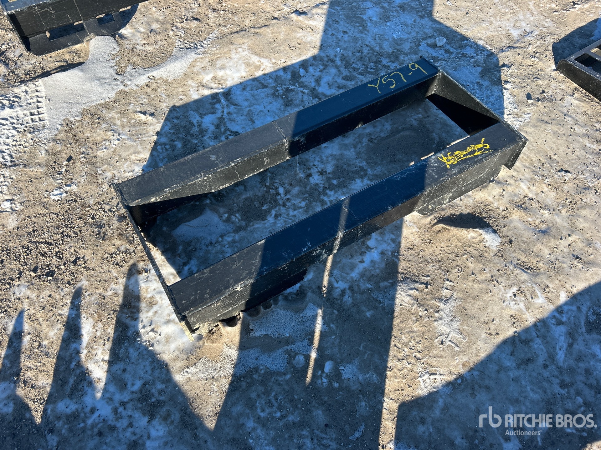 General Appearance with Image, coin avant droit