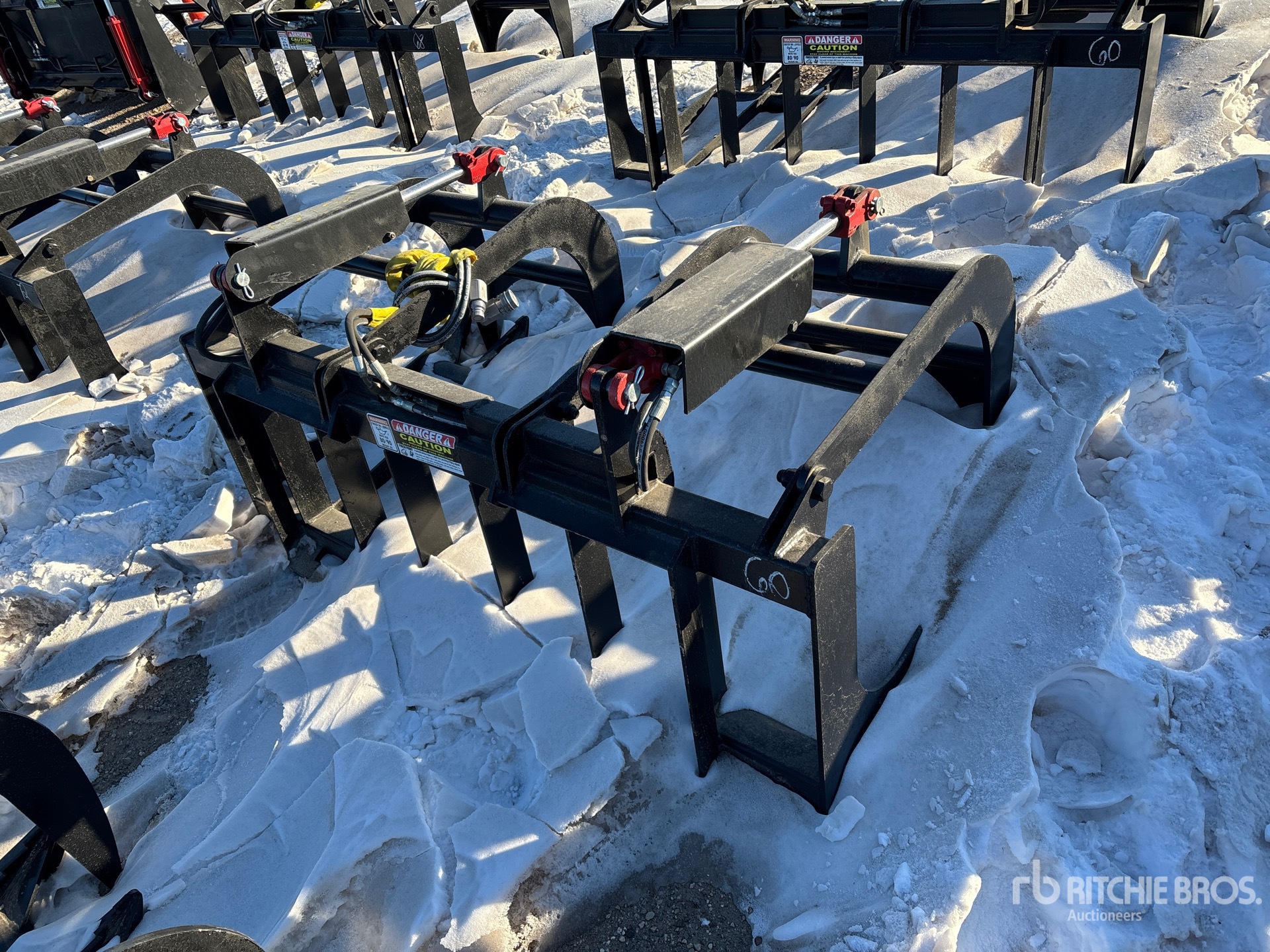 Aspect général with Image, coin arrière droit