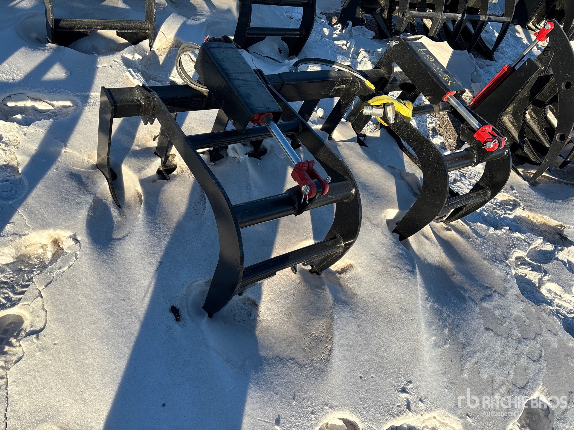 Aspect général with Image, coin avant droit