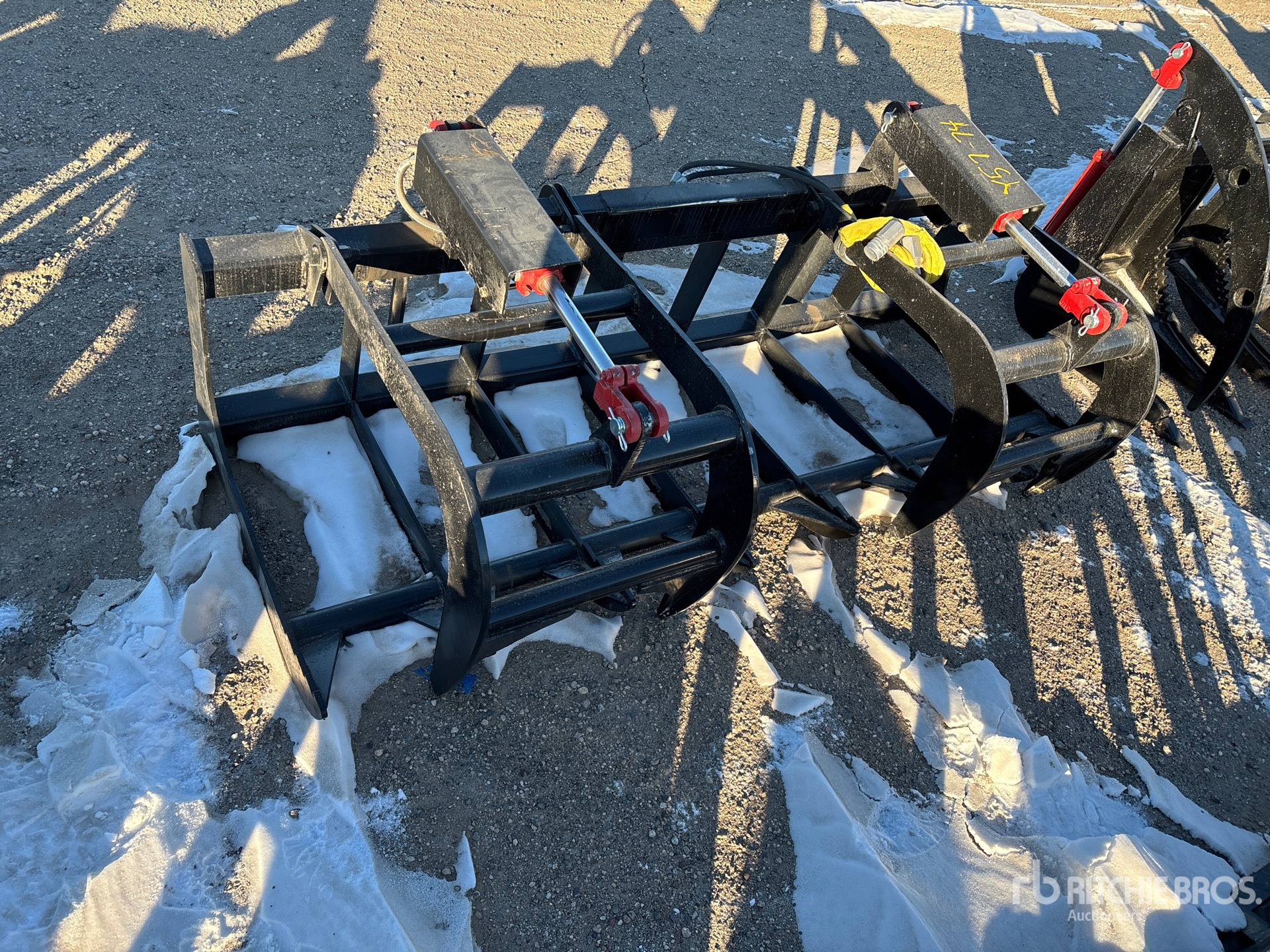 Aspect général with Image, coin avant droit