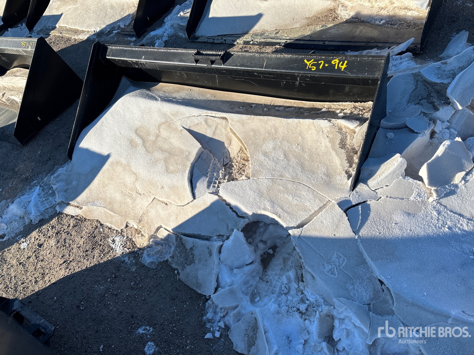 Aspect général with Image, coin avant gauche