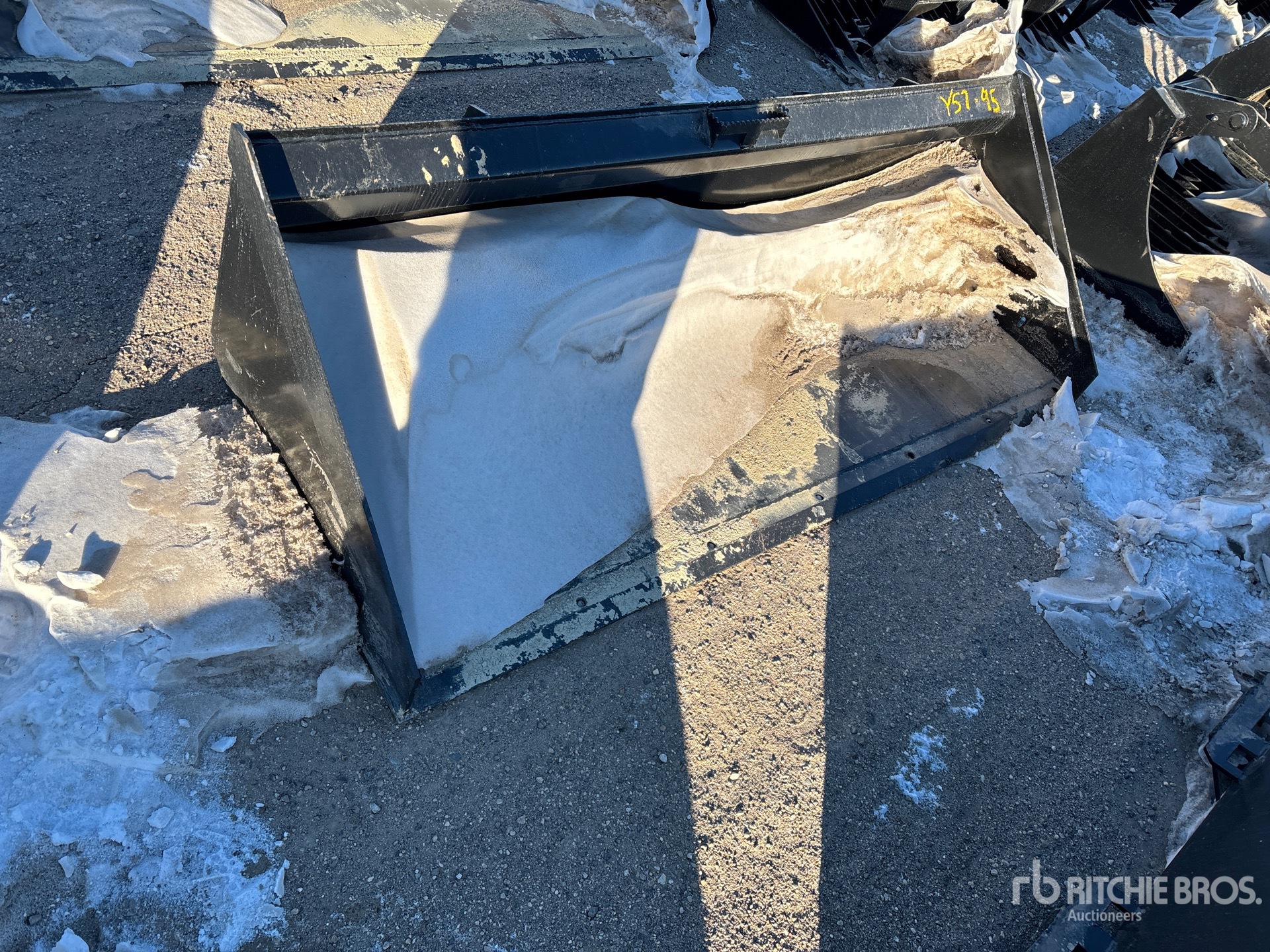 Aspect général with Image, coin avant droit