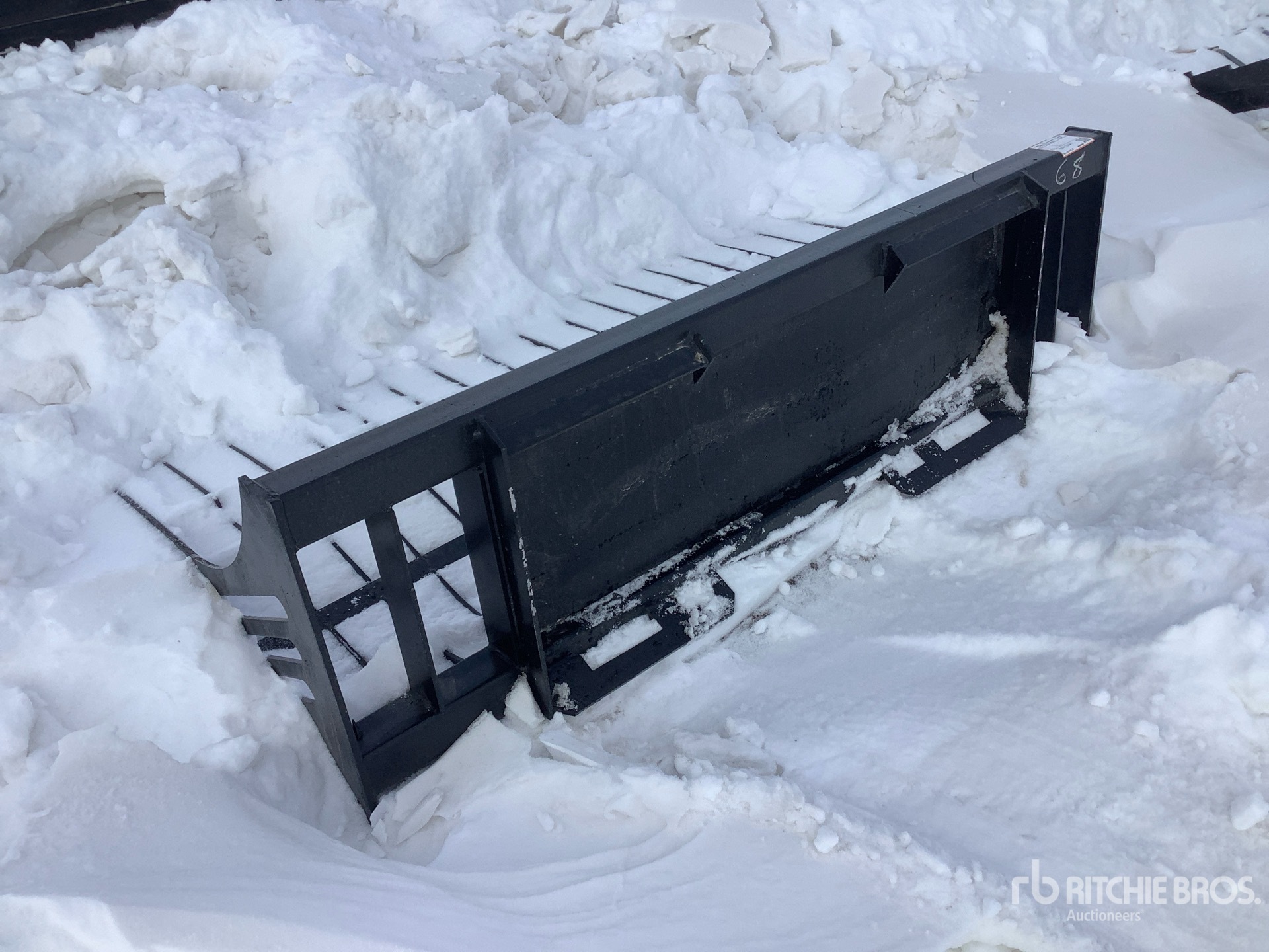 General Appearance with Bild, Ecke hinten links