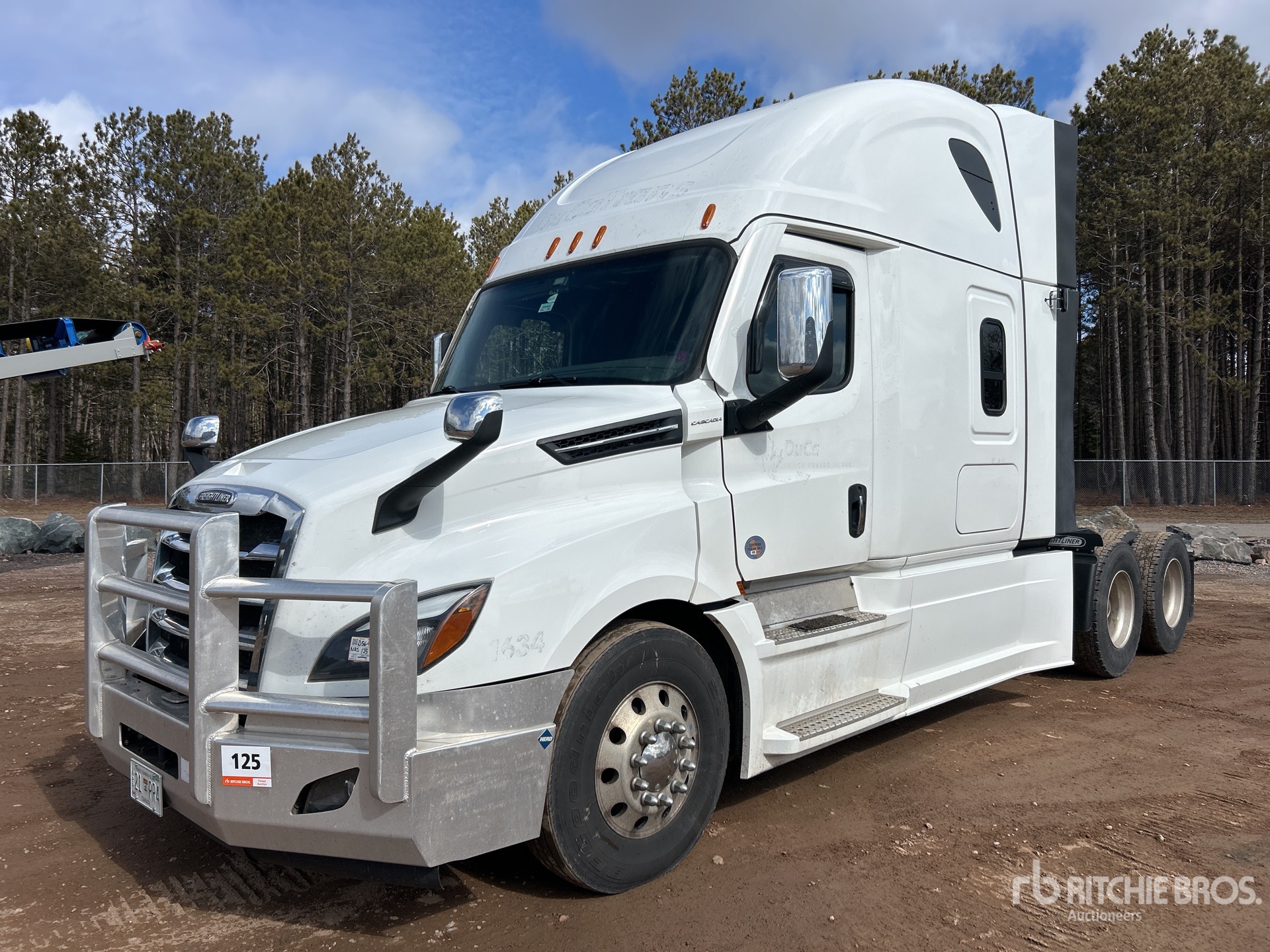 General Appearance with Picture, Left Front Corner