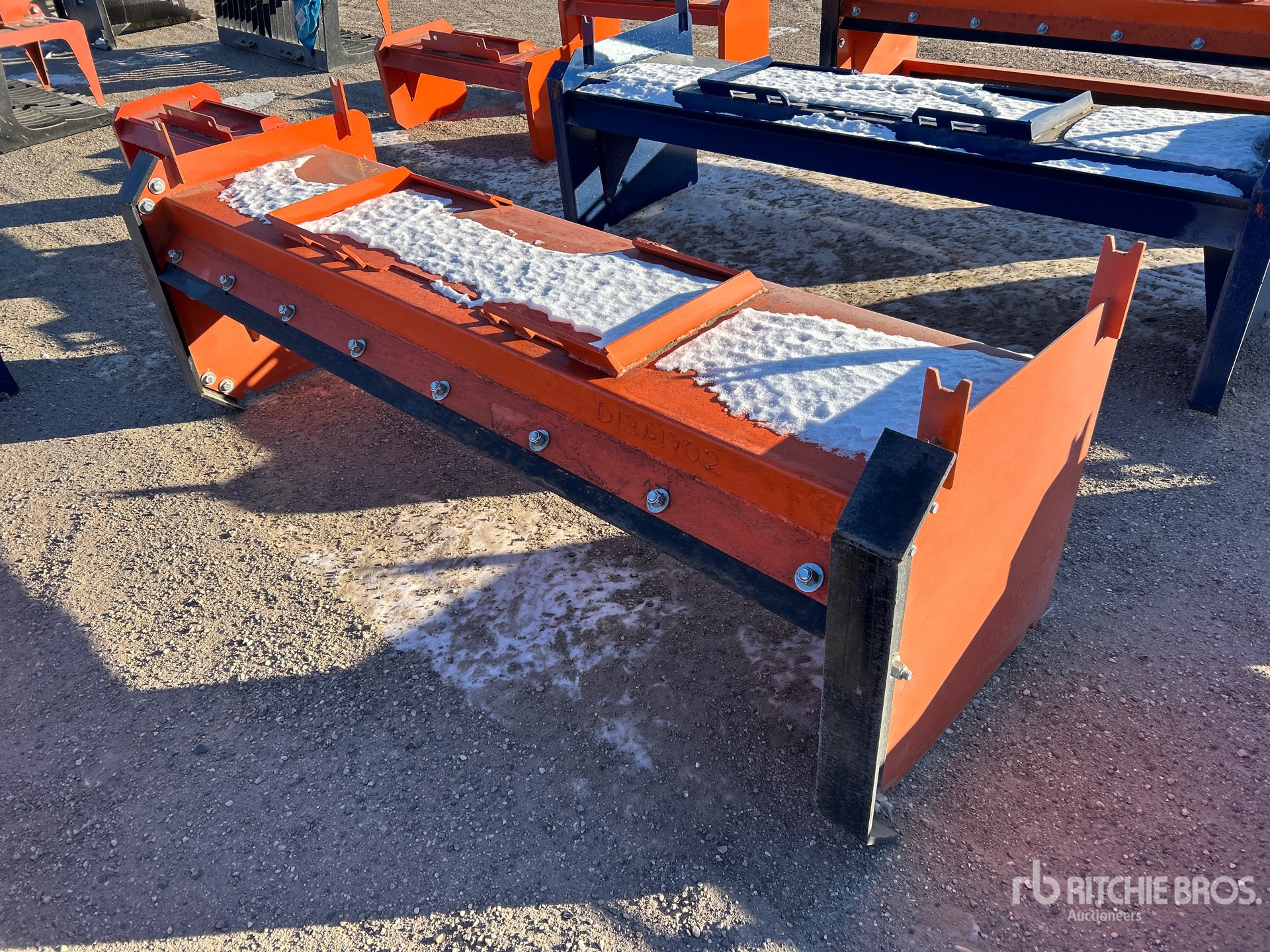 Aspect général with Image, coin arrière droit