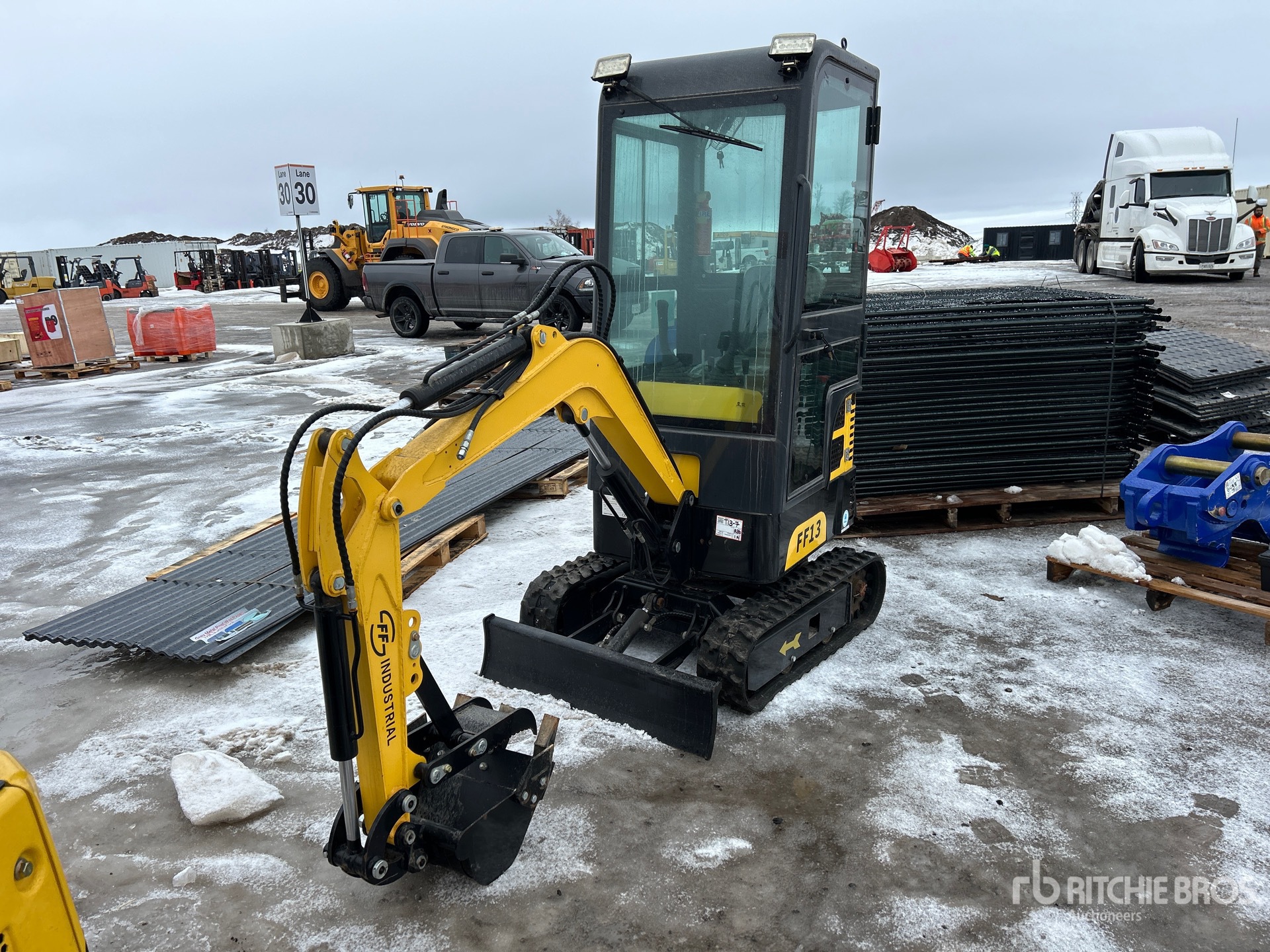 General Appearance with Picture, Left Front Corner