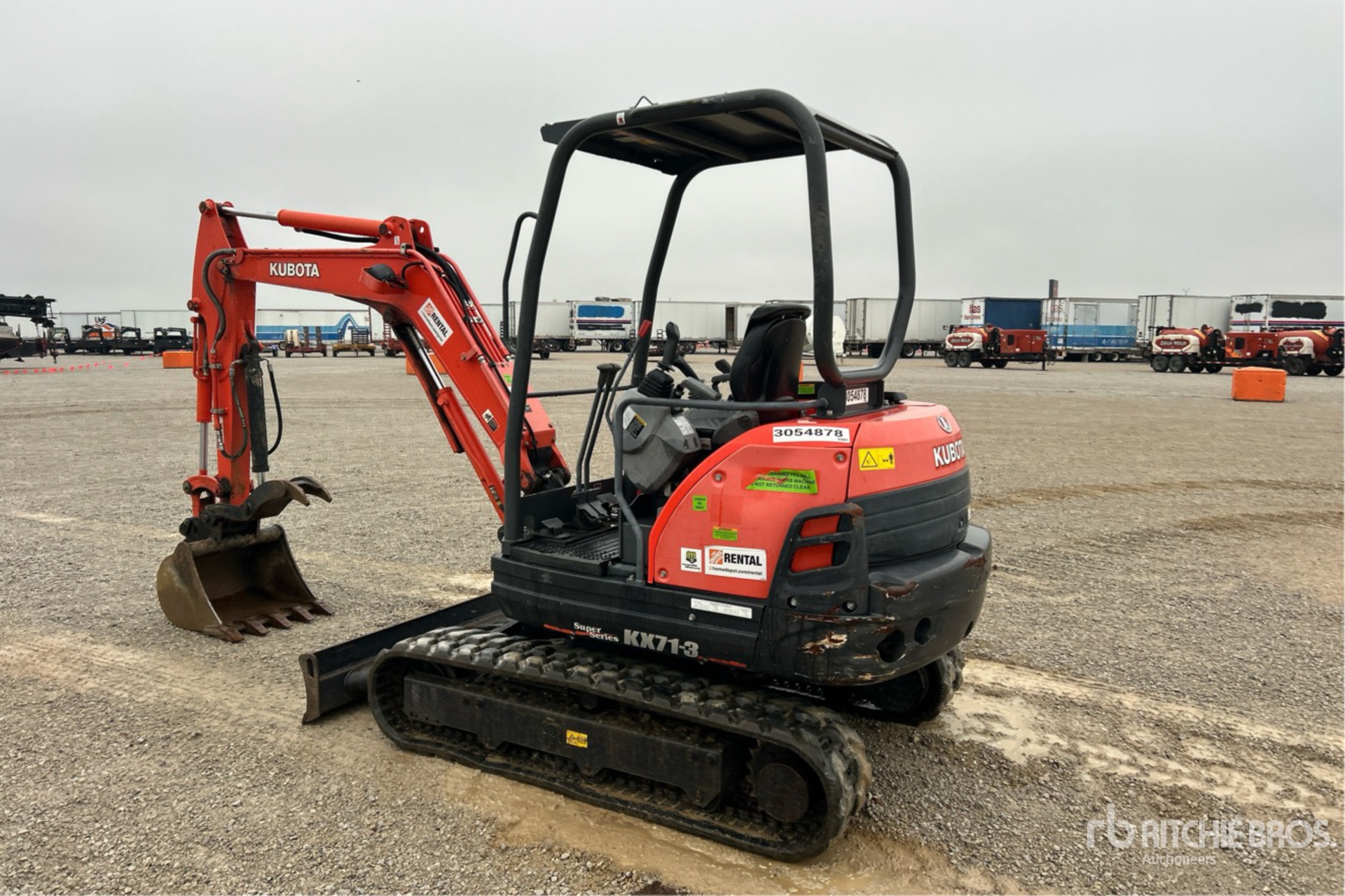 General Appearance with Picture, Left Rear Corner