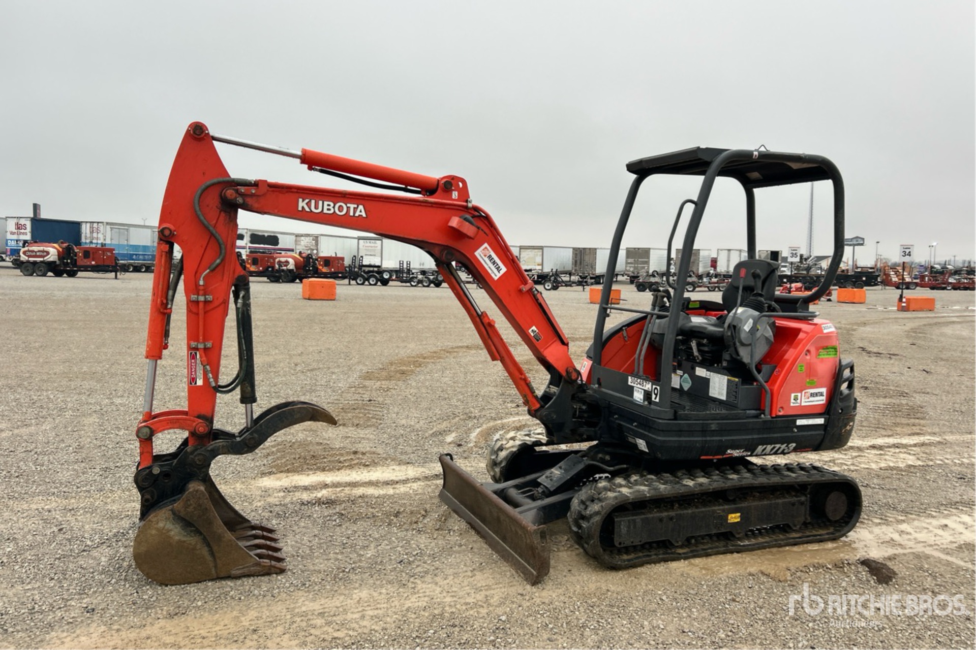 General Appearance with Picture, Left Front Corner