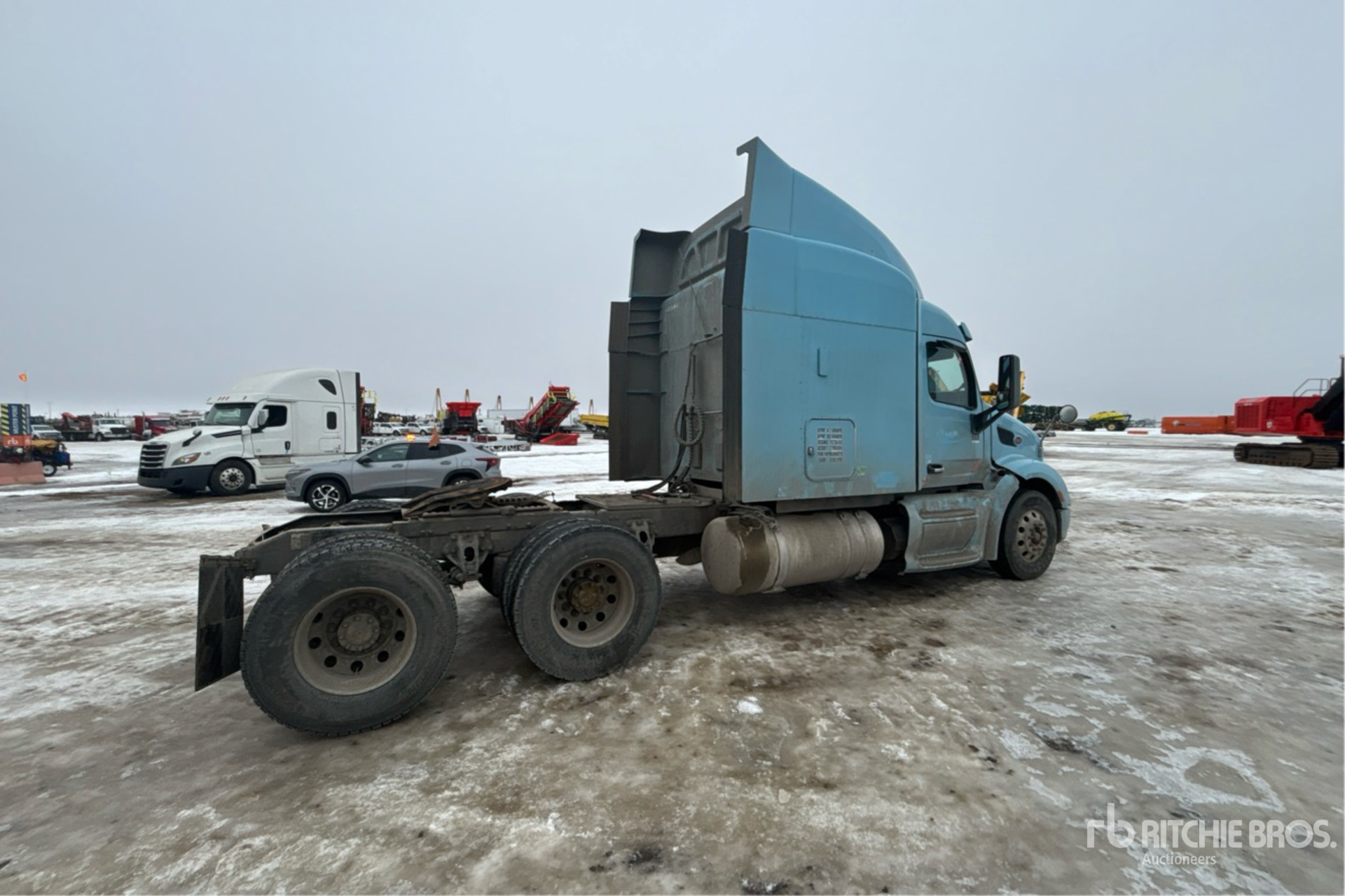 General Appearance with Picture, Right Rear Corner