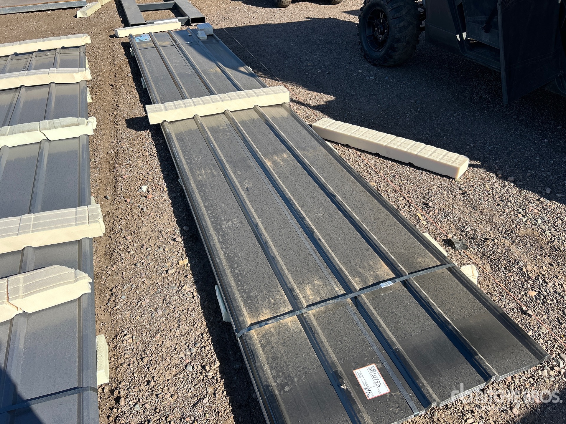 General Appearance with Featured Photo