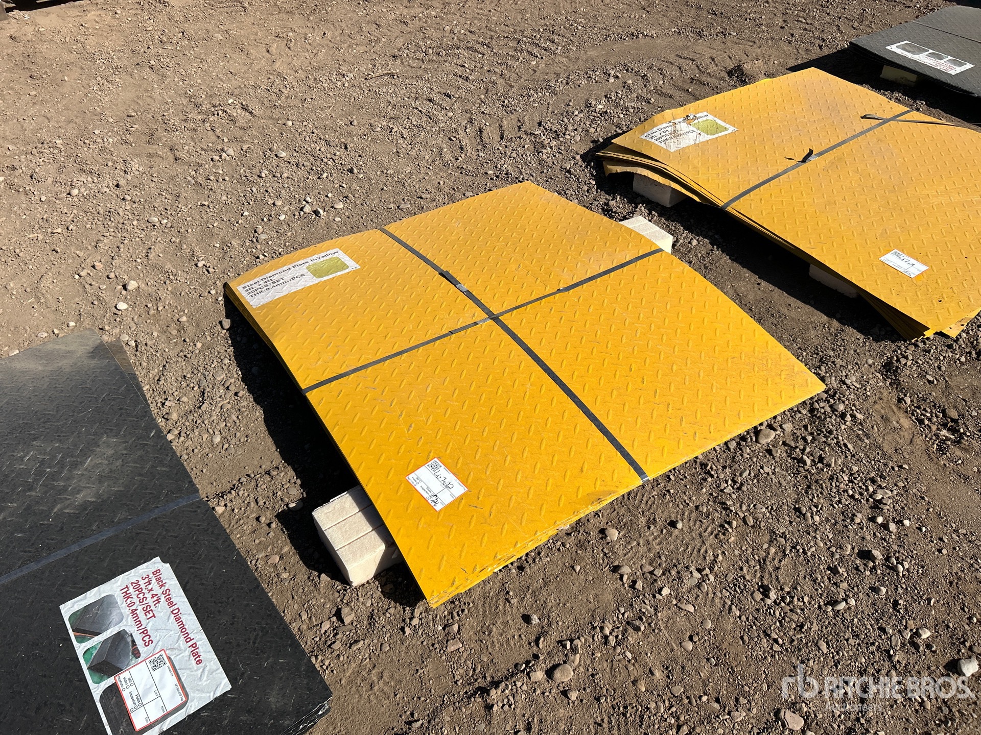 General Appearance with Featured Photo