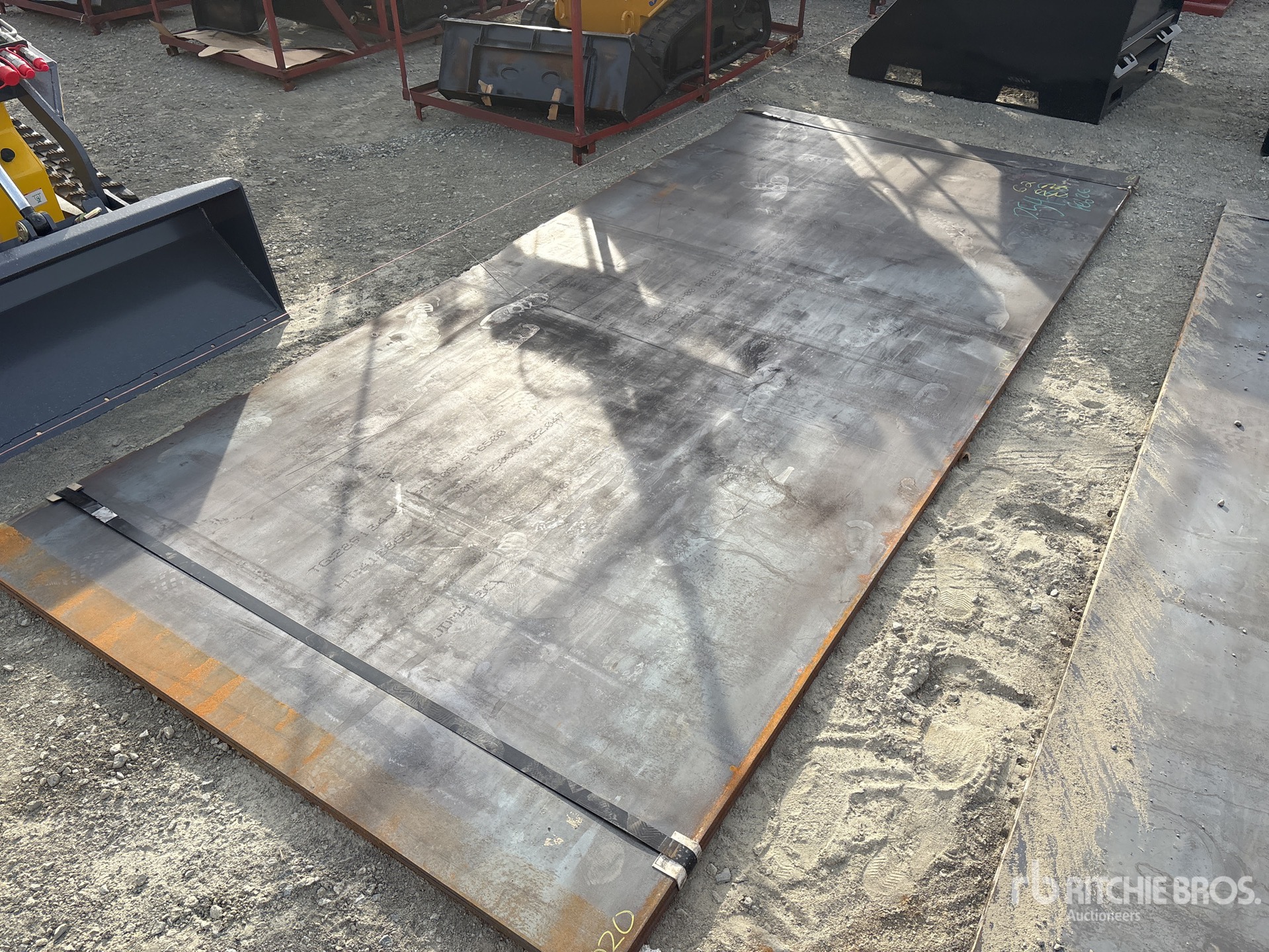 General Appearance with Bild, Ecke vorne rechts