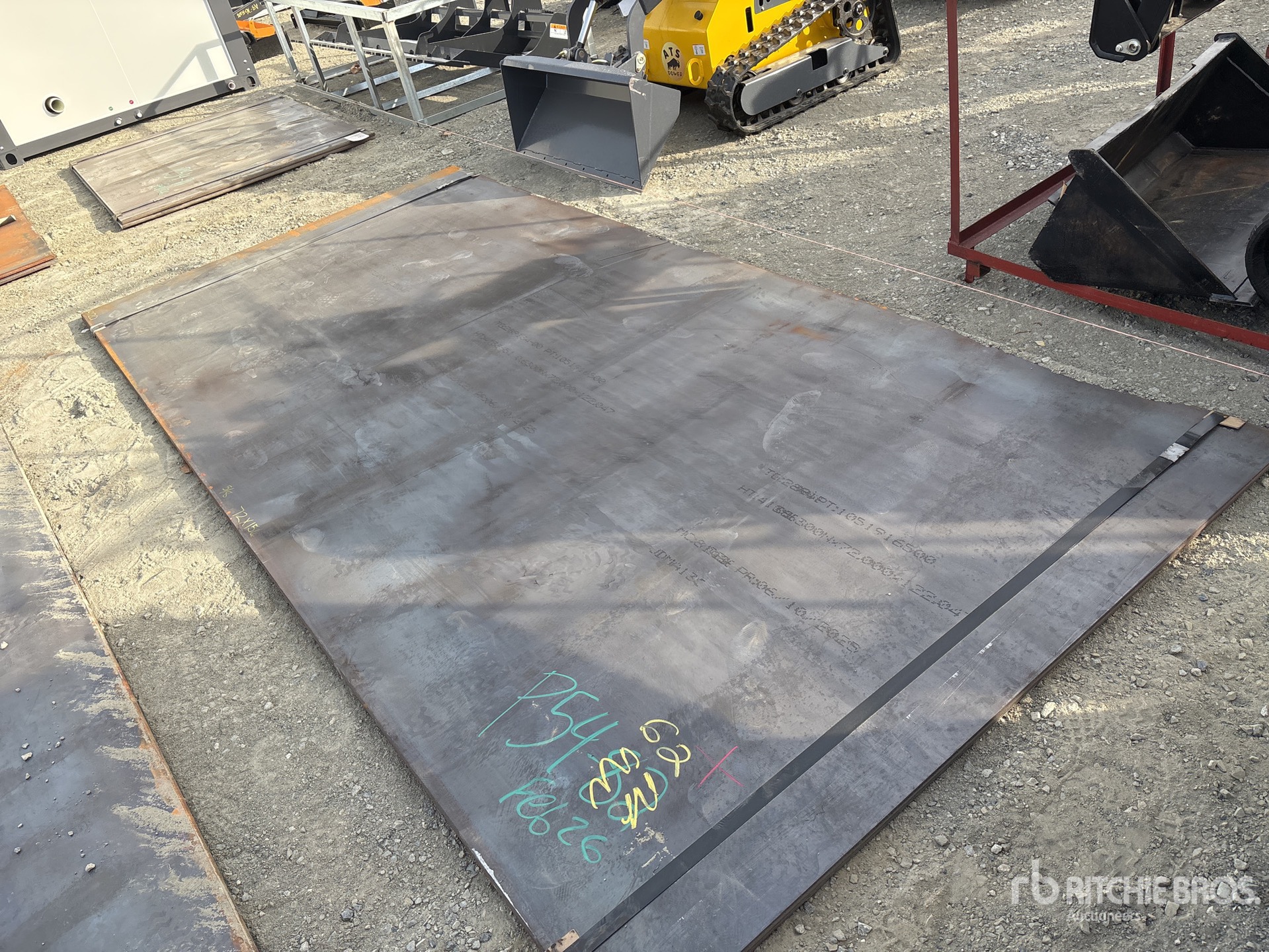 General Appearance with Bild, Ecke vorne links