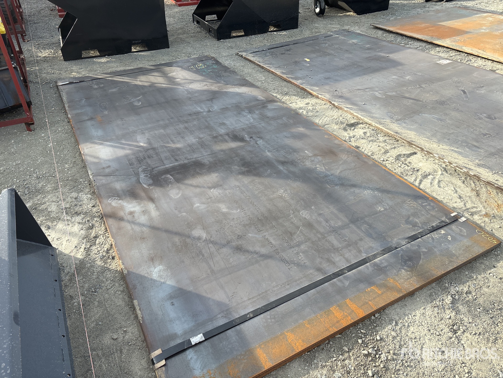 General Appearance with Bild, Ecke hinten rechts