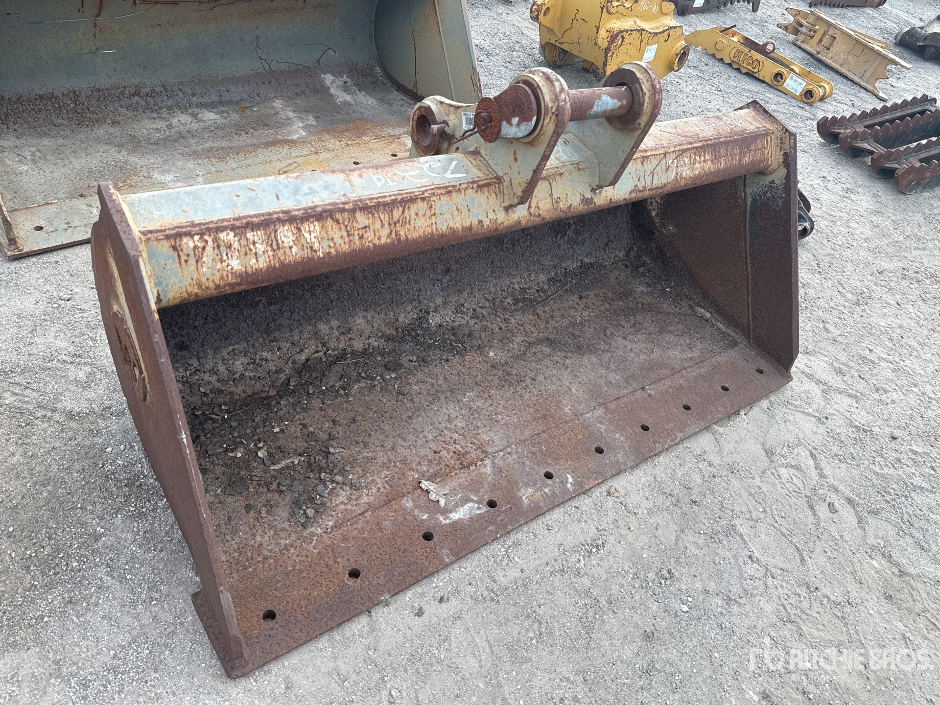 General Appearance with Image, coin avant droit