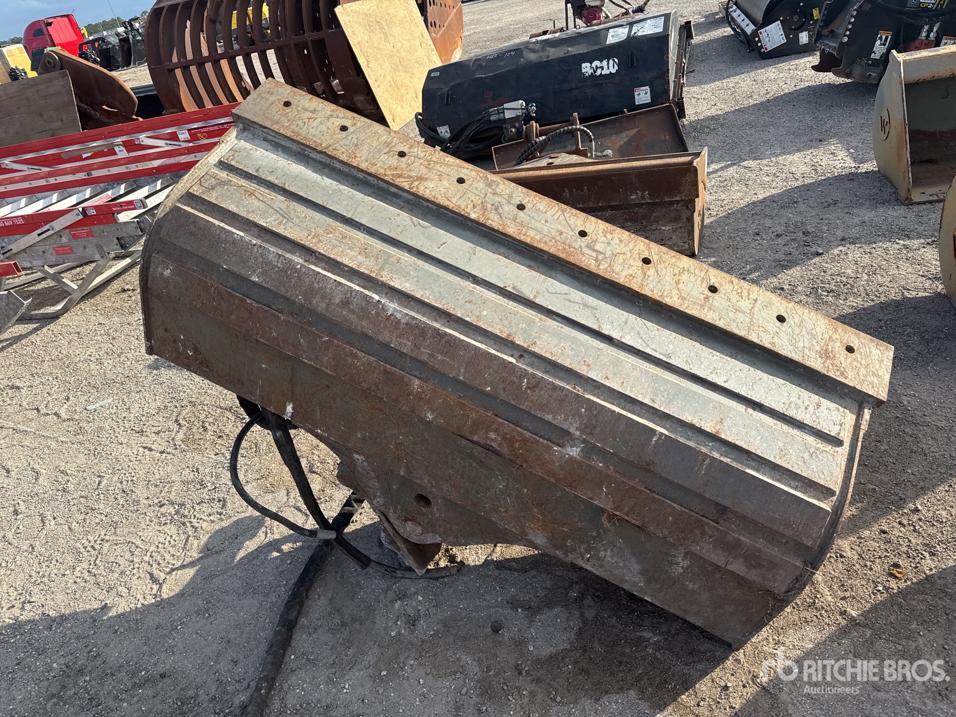 General Appearance with Image, coin arrière droit