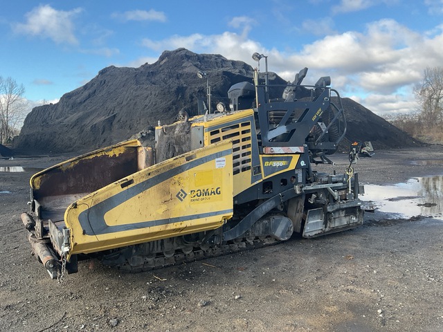 2020 Bomag BF300C-2 Track asphalt paver Asphalt Paver
