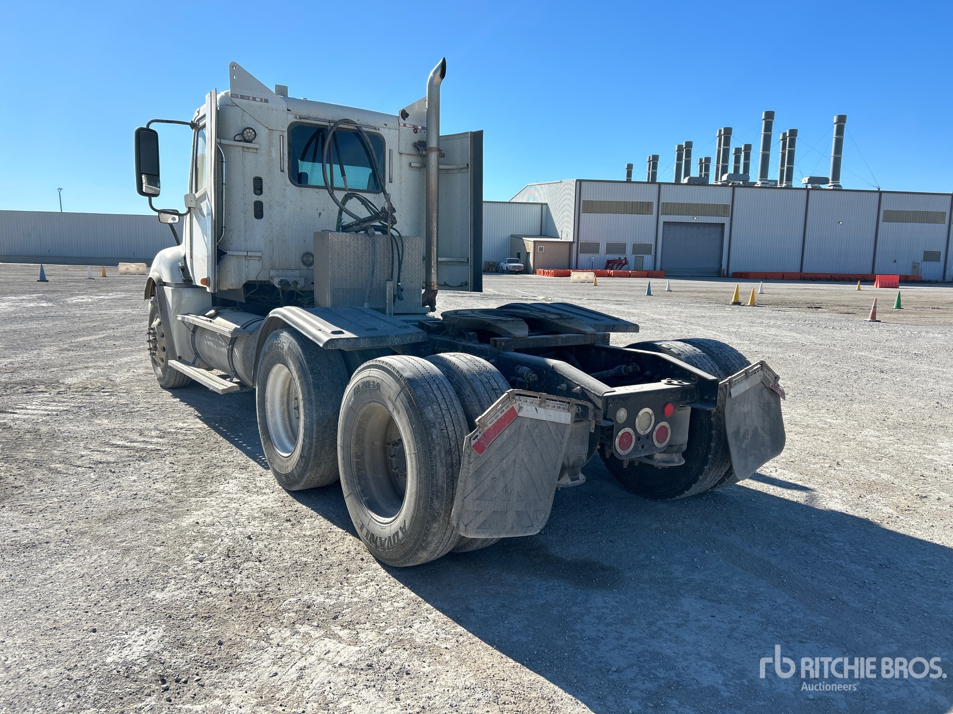 General Appearance with Imagen: esquina trasera izquierda