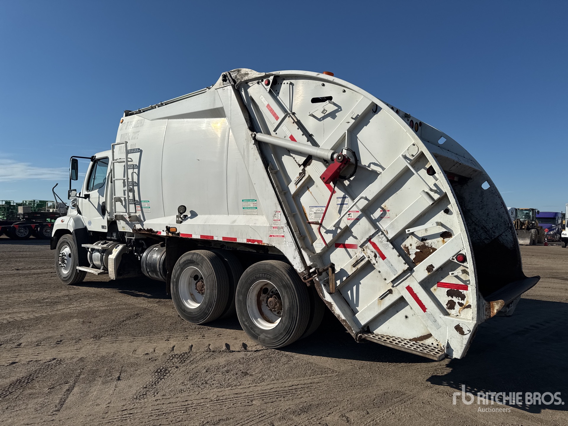General Appearance with Image, coin arrière gauche