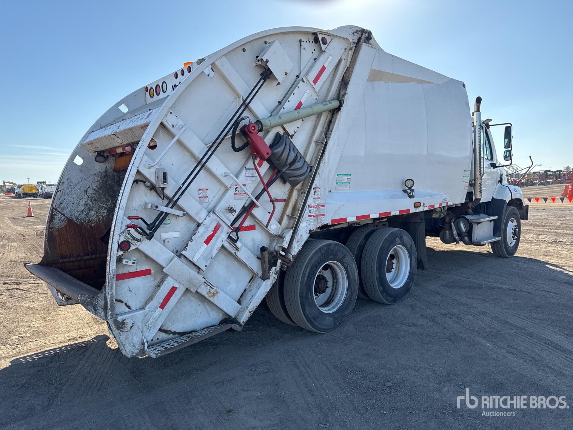 General Appearance with Image, coin arrière droit