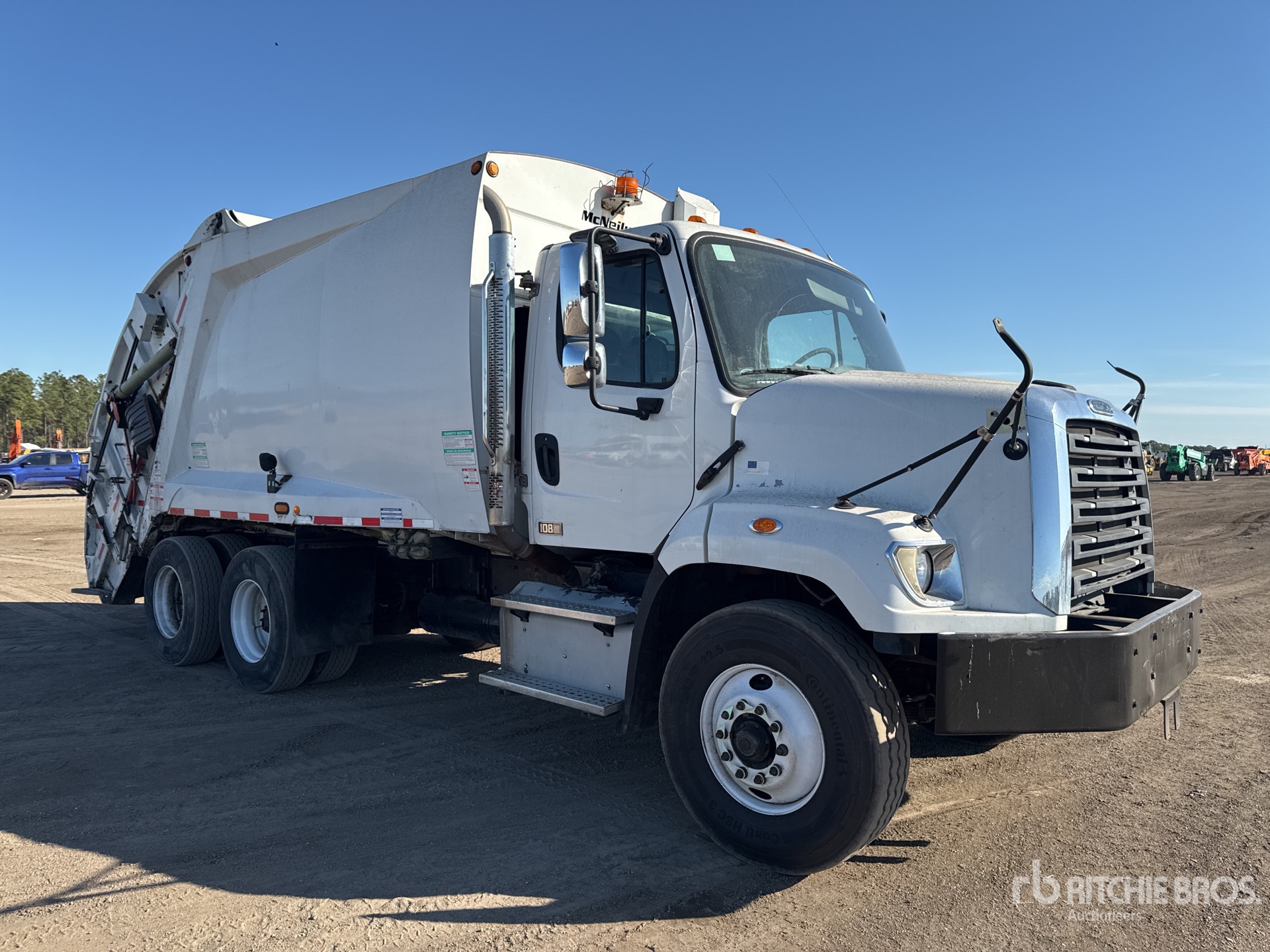 General Appearance with Image, coin avant droit