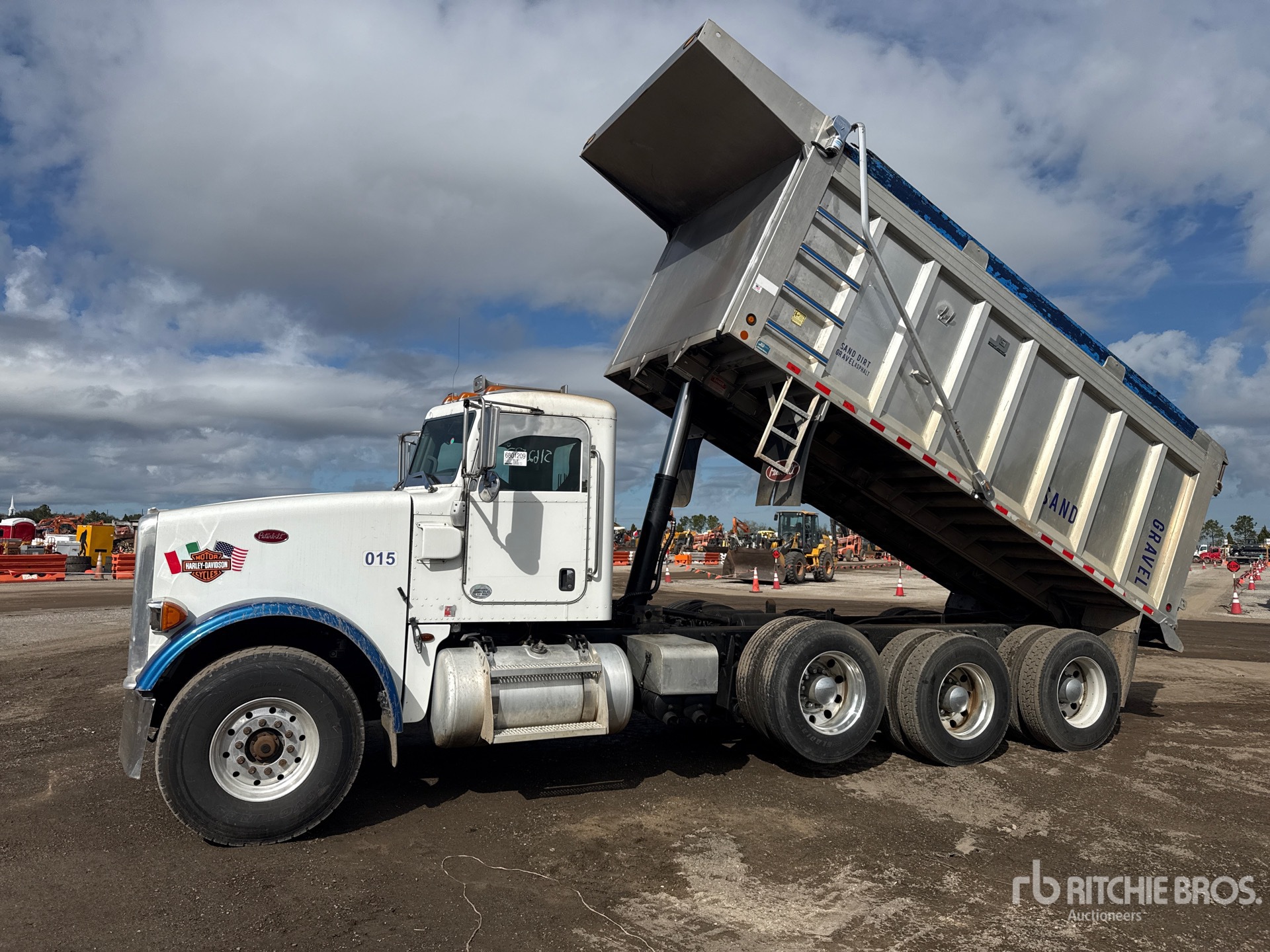 General Appearance with Spin