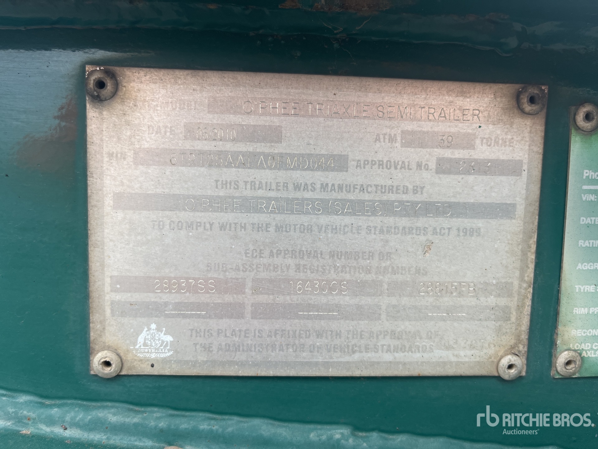 General Appearance with Serial Number / VIN