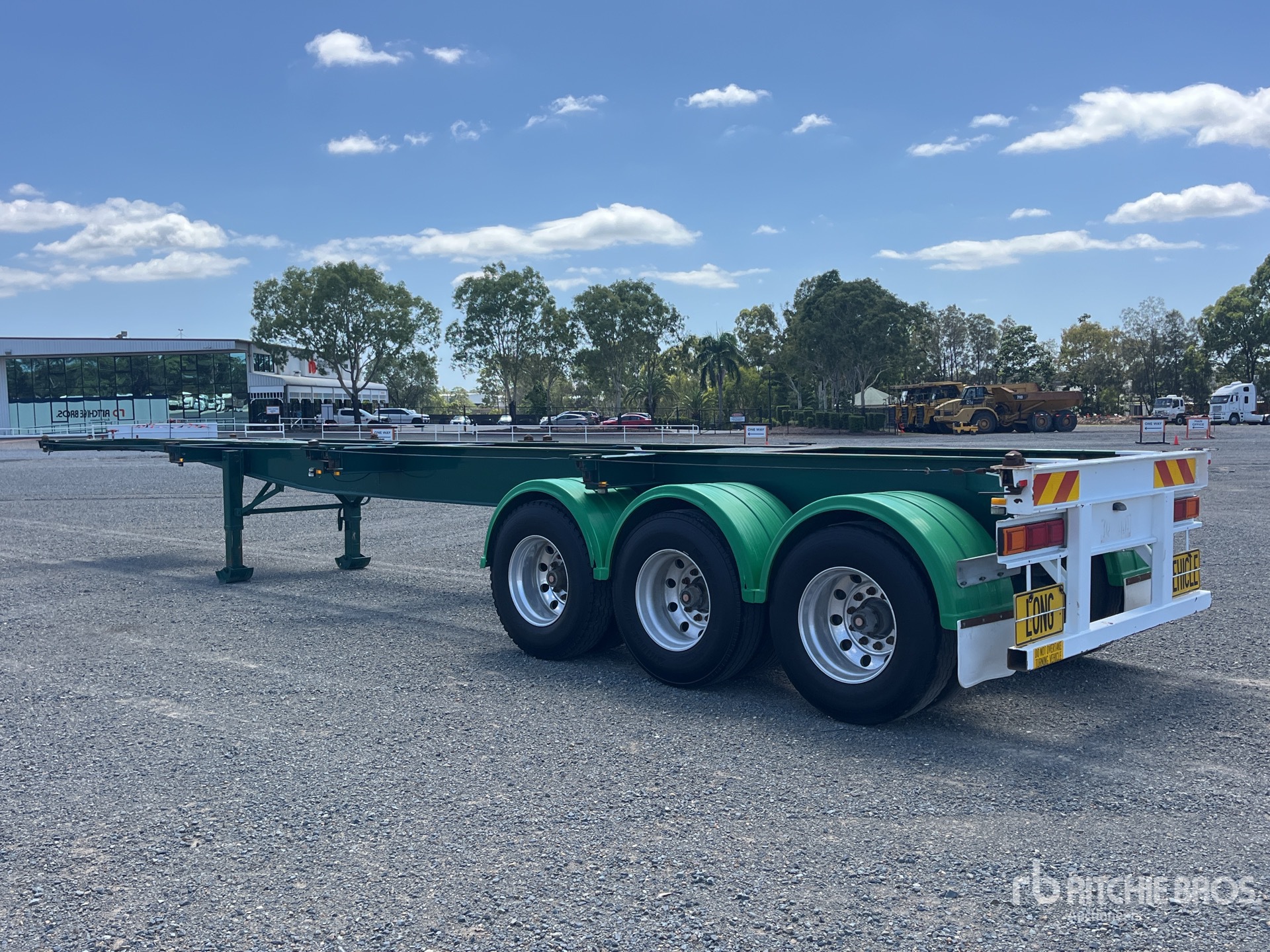 General Appearance with Imagen: esquina trasera derecha