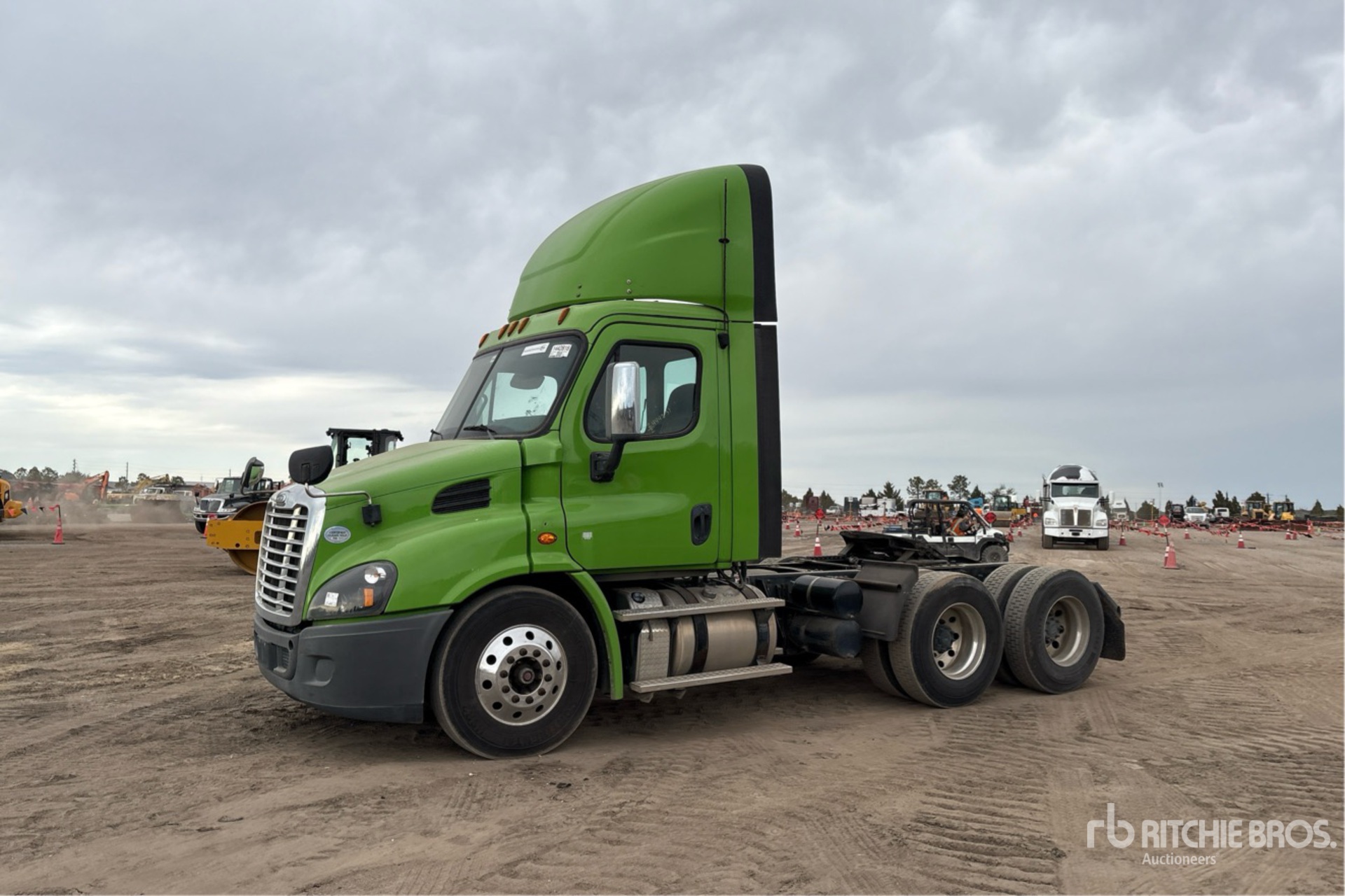 General Appearance with Picture, Left Front Corner