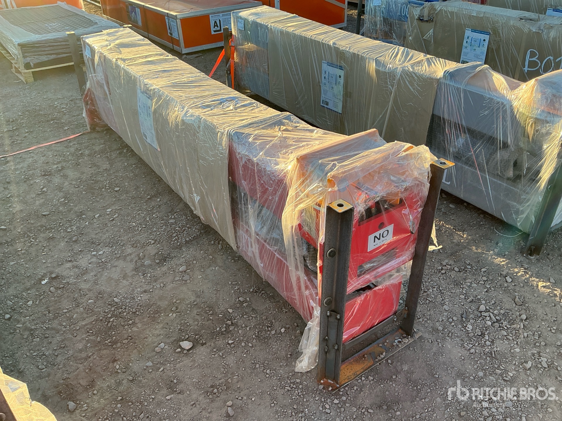 General Appearance with Foto, angolo anteriore sinistro