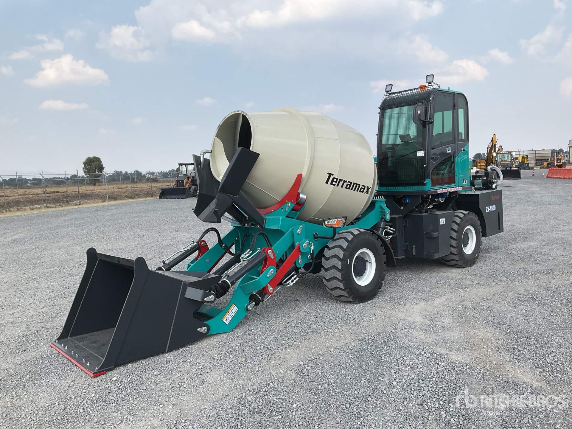 General Appearance with Picture, Left Front Corner