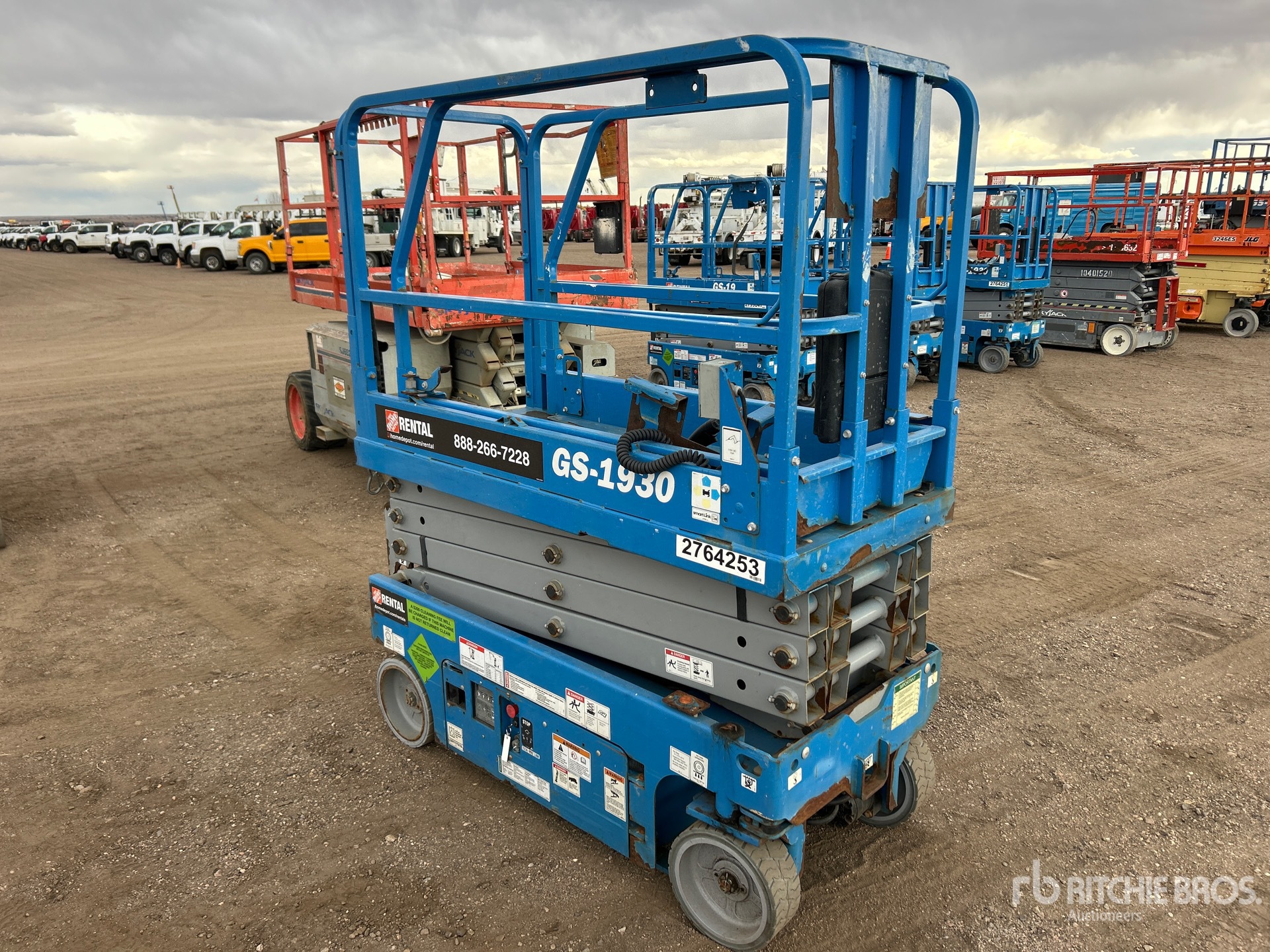 General Appearance with Picture, Left Rear Corner