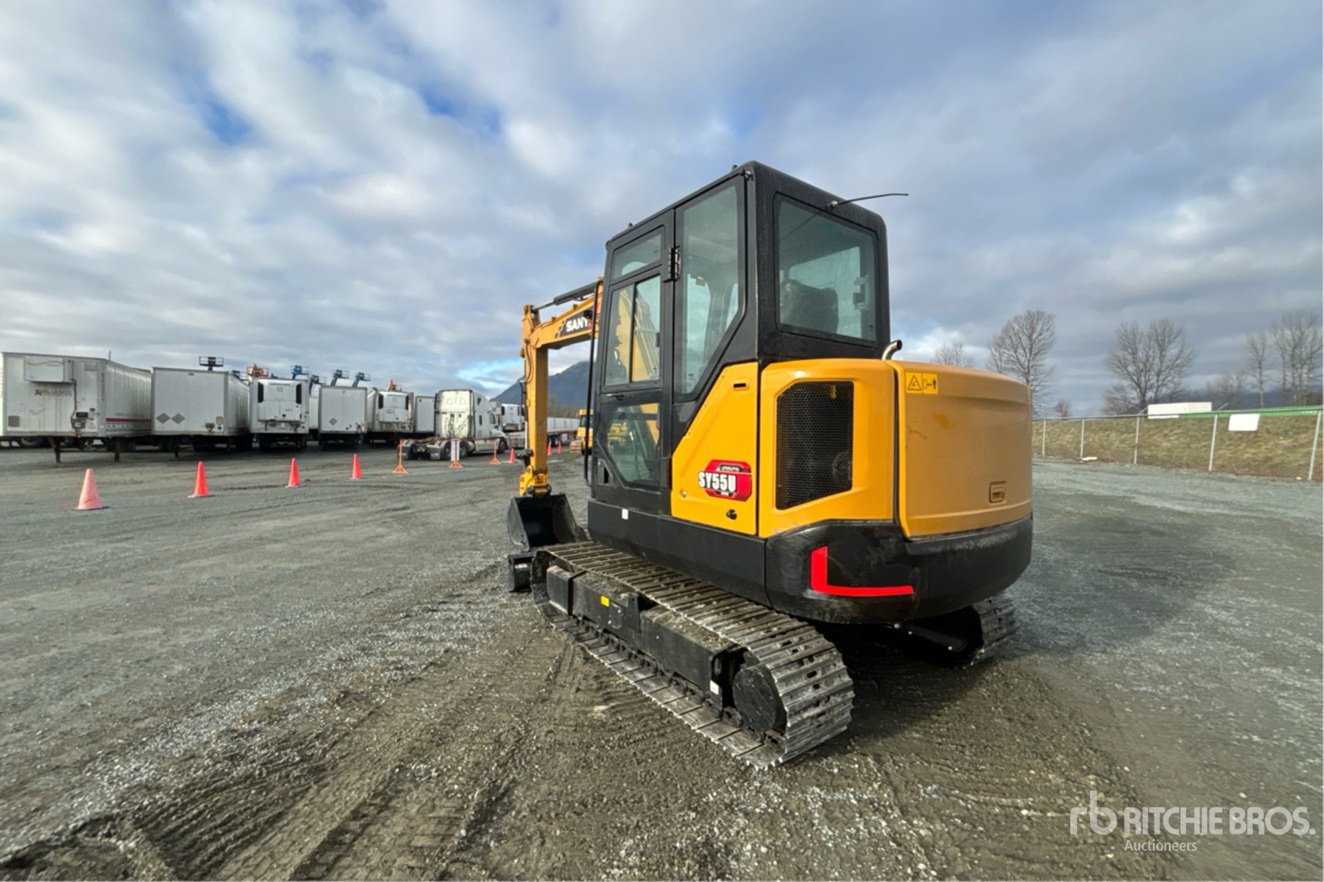 General Appearance with Picture, Left Rear Corner