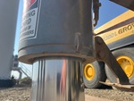 Hydraulics - Crane Carrier/Chassis with Stabilizer Cylinders