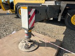 Crane Superstructure with Outrigger Pads