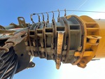 Crane Superstructure with Wear Pads