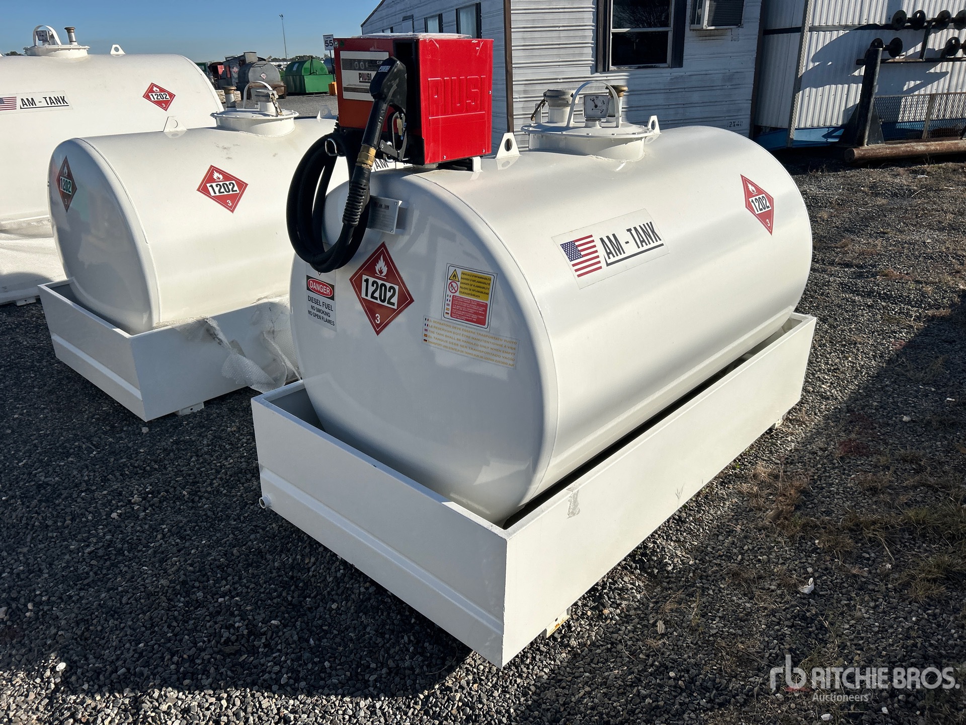 General Appearance with Bild, Ecke hinten links