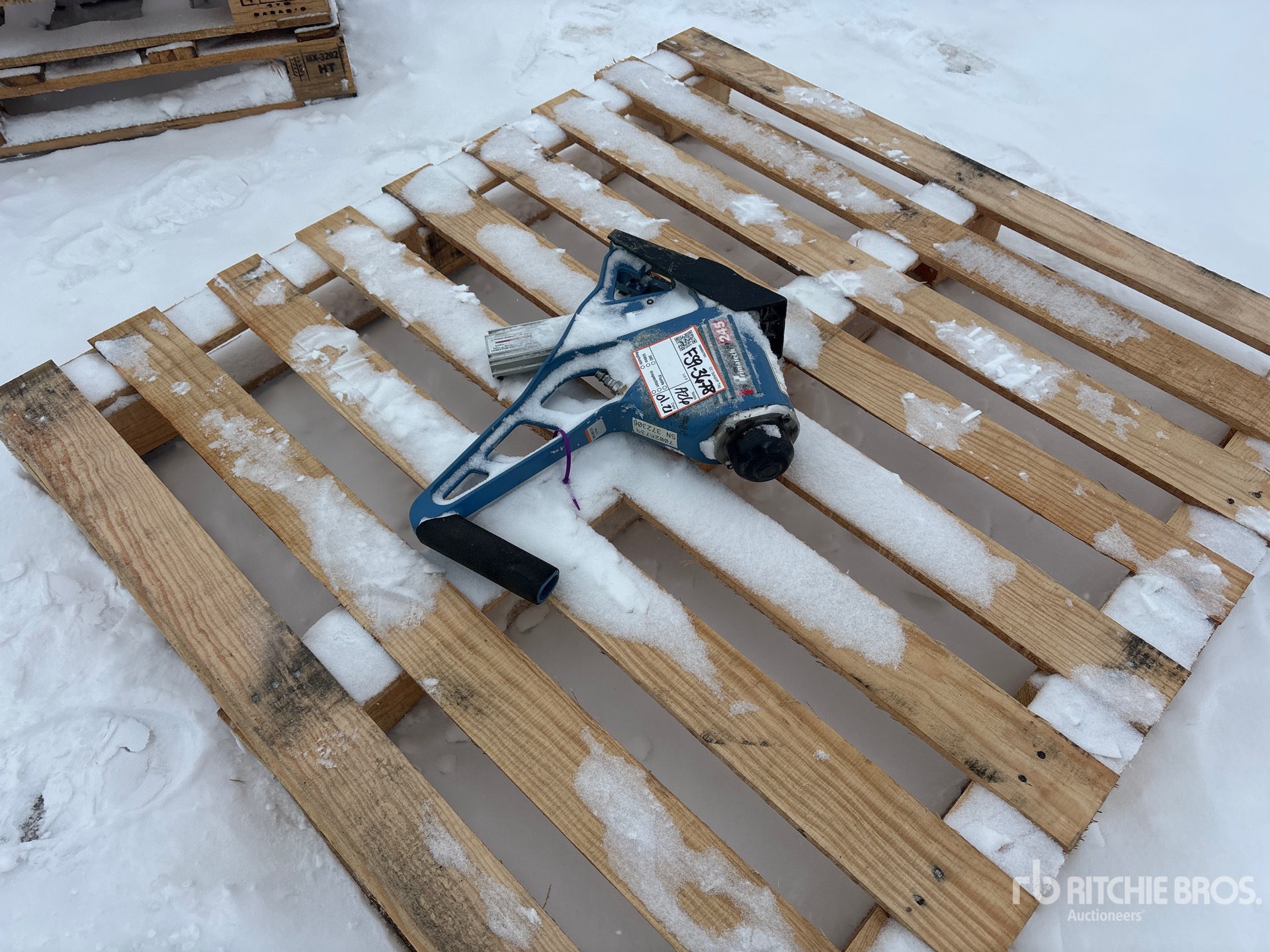 General Appearance with Bild, Ecke vorne rechts