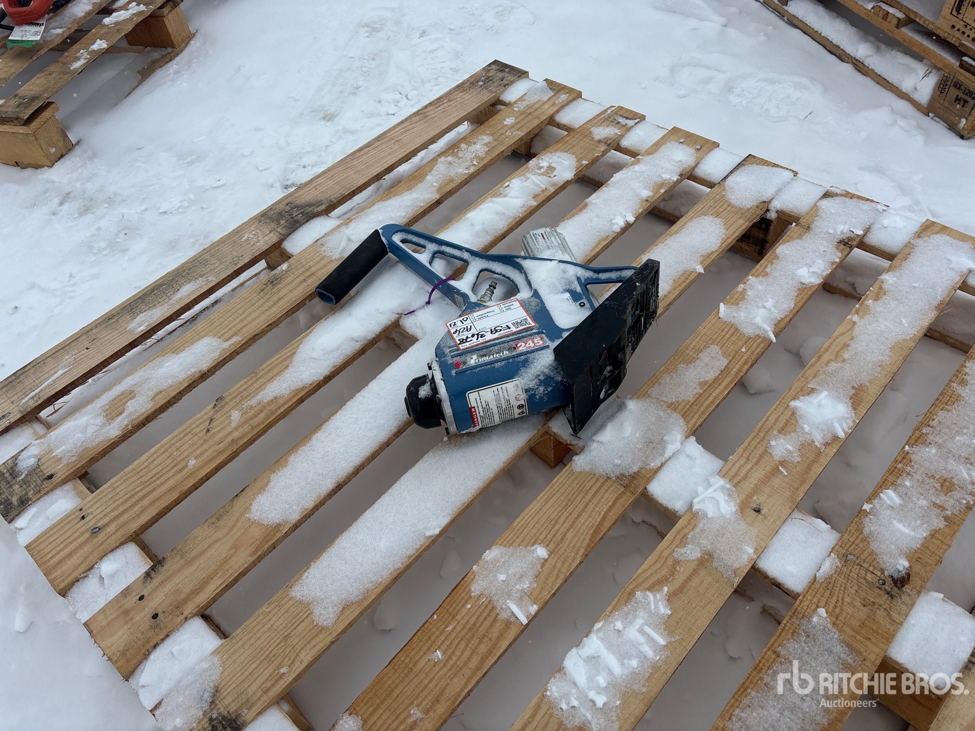 General Appearance with Bild, Ecke hinten rechts