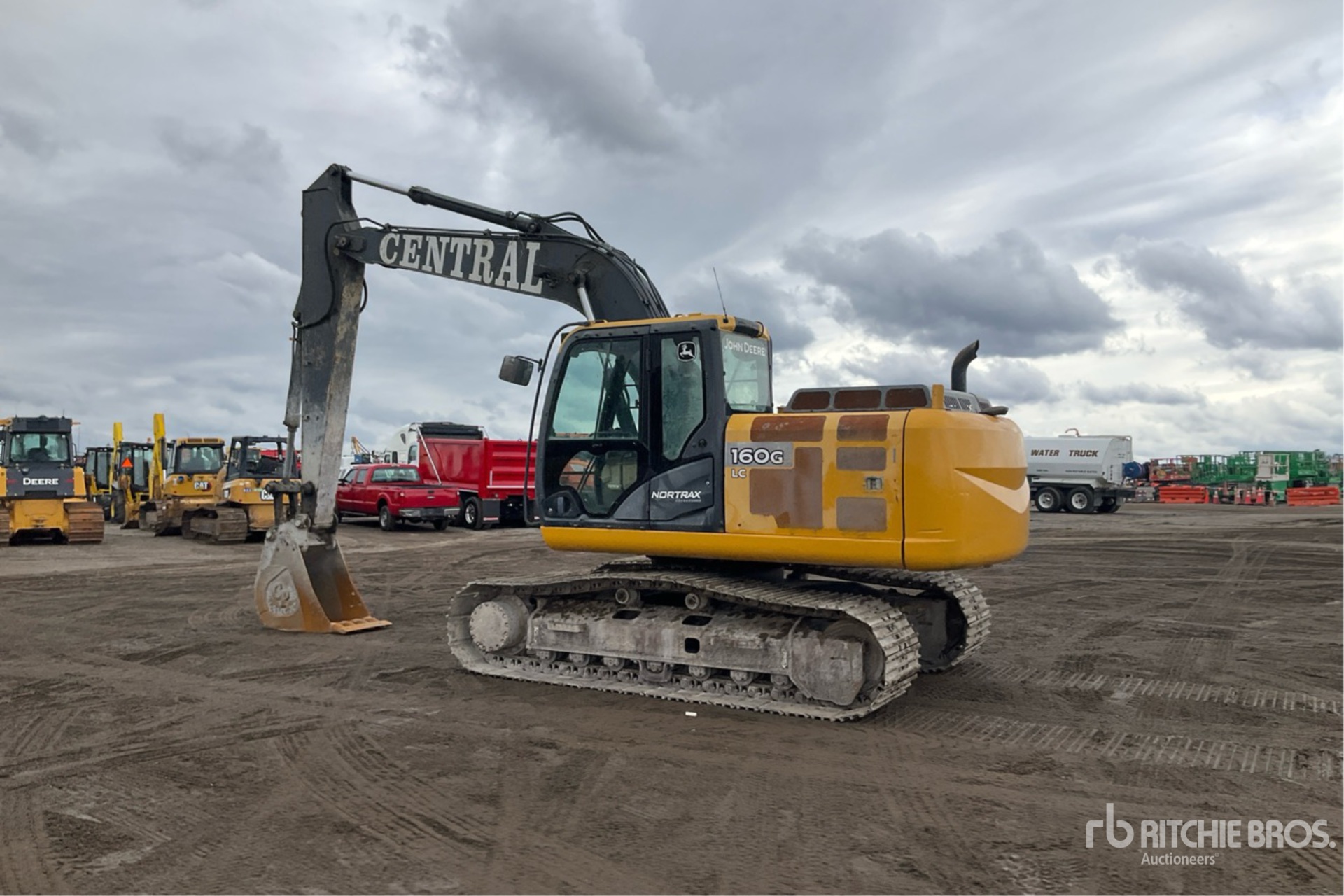 General Appearance with Imagen: esquina trasera izquierda